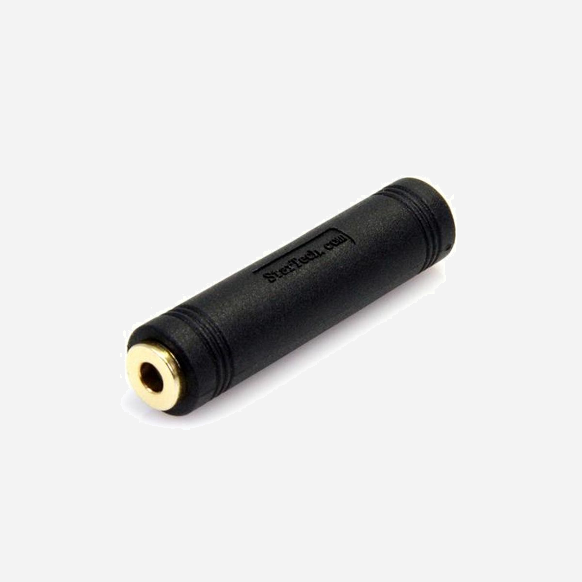 Adaptateur StarTech.com GCAUD3535FF : Coupleur Audio 3.5mm Femelle/Femelle Noir PVC, 3.5mm vers 3.5mm, 11g, Boîtier PVC - Joignez deux câbles audio stéréo pour obtenir un câble plus long<br/><br/>L'adaptateur pour câble audio et coupleur audio GCAUD3535FF comprend deux connecteurs audio 3,5 mm femelles, offrant ainsi un moyen économique d'associer deux câbles de casque stéréo de 3,5 mm standard ou de convertir un câble audio standard en un câble d'extension.<br/><br/>The StarTech.com Advantage<br/>