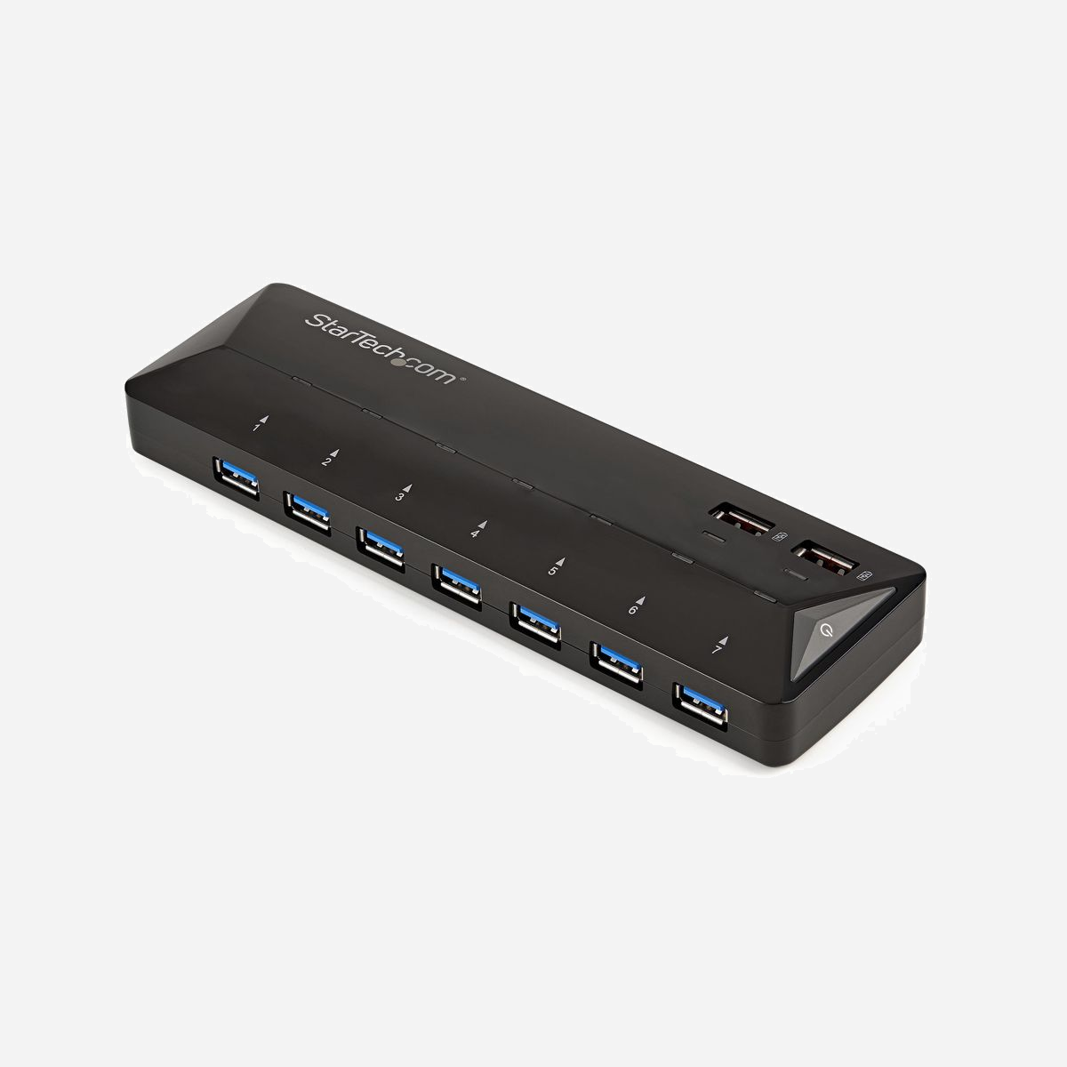 StarTech.com Hub USB 3.2 Gen 1 (5Gbps) à 7 Ports Type-A + 2 Ports de Charge 2.4A (ST93007U2C) - Chipset VLI VL812 - Noir - Ajoutez à votre ordinateur sept ports USB 3.2 Gen 1 et deux ports USB de charge rapide<br/><br/>Ce hub USB 3.2 Gen 1 à 7 ports fonctionne comme un hub de données classique pour votre ordinateur, et propose une station de charge à deux ports pour vos appareils mobiles. Il est maintenant facile d'ajouter sept ports USB 3.2 Gen 1 et deux ports de charge rapide de 2,4 A à votre MacBook, votre ordinateur portable ou votre ordinateur de bureau. Voici l'accessoire indispensable à la maison, au travail ou dans les espaces de bureau partagés.<br/><br/>Chargez rapidement votre Android™, votre iPad et votre iPhone<br/><br/>Les deux ports dédiés à la charge (Dedicated Charge Ports) de 2,4 A chargent rapidement vos smartphones, vos tablettes et autres appareils alimentés par USB. Pour faciliter et accélérer l'opération; les ports de charge sont situés sur le dessus du hub.<br/><br/>Les ports de charge et de données fonctionnent en même temps. Vous pourrez donc charger rapidement vos appareils mobiles tout en continuant d'utiliser vos périphériques USB 3.2 Gen 1. Le hub charge également des appareils lorsque votre ordinateur est déconnecté, en mode veille ou éteint.<br/><br/>Augmentez la connectivité de votre ordinateur<br/><br/>Augmentez votre productivité en ajoutant sept ports USB 3.2 Gen 1 (ou USB 3.2 Gen 1) à votre poste de travail. Grâce à ses vitesses de transfert jusqu'à 5 Gb/s, le hub est idéal pour les appareils à large bande passante comme des disques durs externes, des imprimantes, des scanners, des webcams haute résolution, des caméras vidéo, etc.<br/><br/>Conçu pour une utilisation facile<br/><br/>Ce hub USB 3.2 Gen 1 est l'accessoire parfait pour votre ordinateur portable ou de bureau. Peu encombrant, il se fera discret sur votre bureau. Et grâce à l'espace laissé entre chaque port USB, rien de plus facile que de brancher et débrancher les appareils que vous utilisez le plus. En outre, il se configure en quelques secondes, sans pilote d'installation.<br/><br/>The StarTech.com Advantage<br/>