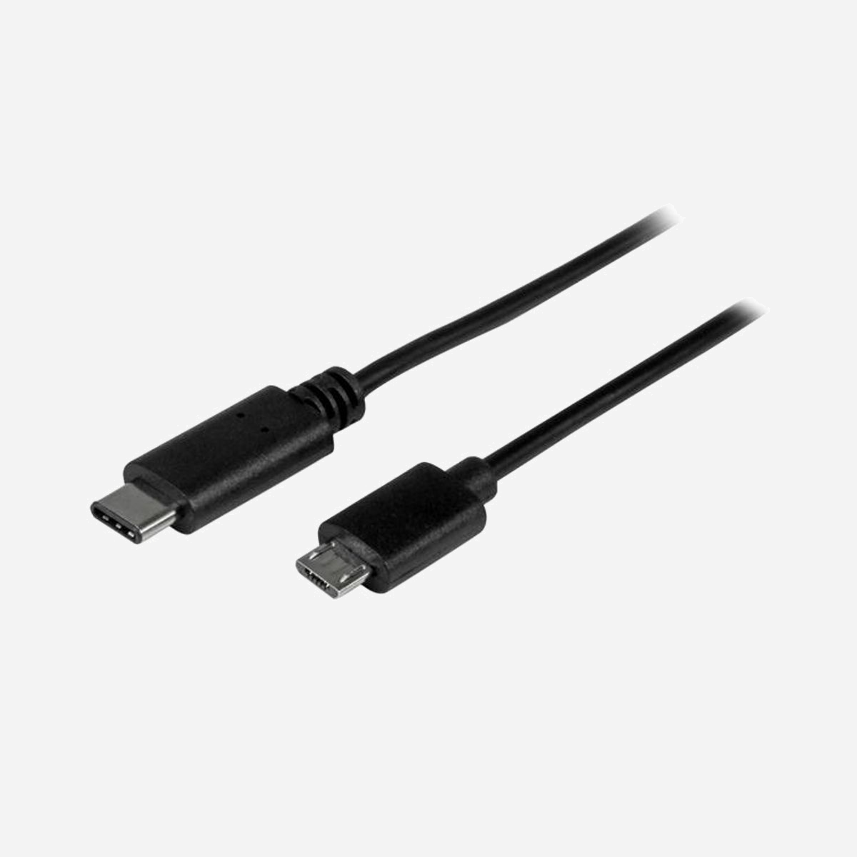 StarTech.com Câble USB-C vers Micro-USB B 0.5m, USB 2.0, 480Mbps, AWG 22/30, Connecteurs Mâle Droit, PVC Noir, Blindage Mylar, RoHS, CE, REACH - Chargez et synchronisez vos appareils USB 2.0 Micro-B depuis un hôte USB-C en réduisant l’enchevêtrement<br/><br/>Ce câble USB-C™ vers Micro-B vous permet de charger et de synchroniser votre appareil mobile Micro USB 2.0 à l'aide d'un ordinateur portable USB Type-C™, d'un chargeur mural, d'un chargeur de voiture ou d'un chargeur Power Bank USB-C.<br/><br/>Il vous permet également de connecter un disque Micro-USB externe pour faciliter les sauvegardes de données.<br/><br/>Chargez et synchronisez vos appareils mobiles pendant vos déplacements<br/><br/>Ce câble non standard de 50 cm est idéal pour les connexions de proximité destinées à charger et synchroniser vos appareils mobiles Micro-USB avec votre ordinateur portable.<br/><br/>Vous pouvez également l'utiliser pour charger vos appareils depuis un chargeur mural, un chargeur de voiture ou un chargeur Power Bank USB-C. Il constitue donc une solution idéale pour établir des connexions simples et fiables en déplacement.<br/><br/>Sauvegardez vos données lorsque vous êtes sur le terrain<br/><br/>Ce câble peut également être utilisé pour sauvegarder des données depuis votre ordinateur USB-C ou Thunderbolt™ 3 vers un disque Micro USB 2.0 externe. En effet, ce câble court permet une configuration dans de petits espaces de travail hors site, dans un café ou une chambre d'hôtel. Vous pouvez ainsi installer votre équipement sans être gêné par un câble trop long.<br/><br/>Conservez-le comme câble de secours pendant vos déplacements<br/><br/>Remplacez le câble de chargement USB-C fourni avec votre appareil ou conservez l'un des deux comme câble de secours pendant vos voyages. Ainsi, tous vos appareils seront prêts à servir à tout moment, tout au long de vos déplacements.<br/><br/>The StarTech.com Advantage<br/>