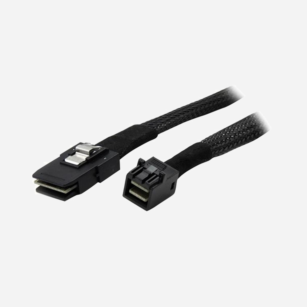 StarTech.com Câble Mini SAS Interne 1m SAS87431M - Connecteur SFF-8087 vers SFF-8643 Mâle/Mâle - Compatible SAS 12 Gb/s et SATA 6 Gb/s - Connectez un contrôleur SAS à un backplane SAS<br/><br/>Ce câble mini-SAS interne offre une solution économique pour connecter un adaptateur SAS ou SATA à un backplane SAS ou SATA disposant d’une connexion SFF-8087.<br/><br/>Le câble est compatible avec les disques SAS 12 Gb/s ainsi que les disques SATA 6 Gb/s.<br/><br/>The StarTech.com Advantage<br/>