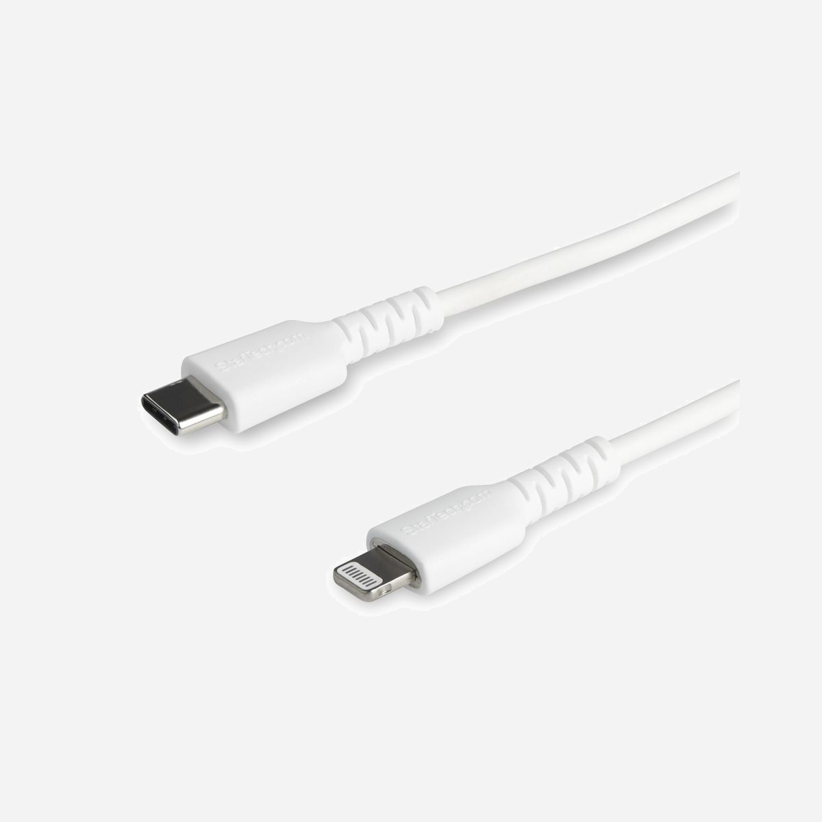 StarTech.com Câble USB-C vers Lightning 1m Blanc - USB 2.0, Fibre Aramide, TPE, Blindage EMI - iPad/iPhone MFi - RUSBCLTMM1MW - Câble USB Type-C vers Lightning Durable | Fibre Aramide | Protection EMI | Type de gaine : TPE<br/><br/>Ce câble USB C 1m Blanc vers Lightning résiste aux exigences quotidiennes de chargement et de synchronisation de votre iPad, iPhone ou autres appareils mobiles équipés du connecteur Lightning. Testé pour résister à l'usure et à l'utilisation en voiture en hiver comme en été, ce câble solide et robuste est idéal pour les applications professionnelles et grand public.<br/><br/>Construit pour un usage quotidien<br/><br/>Le câble durable USB C to Lightning est renforcé par des fibres aramides qui le protègent des contraintes liées aux flexions et torsions fréquentes. Cela permet également au câble résistant de fléchir sans s'étirer excessivement et de renforcer l'âme du câble.<br/><br/>Caractéristiques principales du câble<br/><br/>La fibre d'aramide ajoute résistance et durabilité au câble<br/>• Les conducteurs isolés réduisent la friction et offrent plus de flexibilité<br/>• Protection contre les interférences électromagnétiques (EMI) avec une feuille d'aluminium-mylar à blindage tressé<br/>• La gaine du câble en TPE (élastomère thermoplastique) est plus souple et plus flexible qu'un câble en PVC standard et respecte l'environnement<br/><br/>Allègement des contraintes de flexion<br/><br/>Le câble est construit de manière à empêcher le connecteur de se séparer de la gaine. Le moulage réducteur de tension extra-long est testé pour résister à plus de 10 000 cycles de pliage à un angle de 180°. De plus, le moulage intérieur amélioré résiste aux fissures et réduit les dommages causés au câble.<br/><br/>Principales caractéristiques des connecteurs<br/><br/>Le connecteur Lightning fournit 12W pour charger vos appareils iOS<br/>• Un blindage métallique protège la carte de circuit imprimé contre les interférences électromagnétiques et renforce le point de connexion<br/>• La réduction de traction a été testée pour tolérer plus de 10 000 cycles de flexion à un angle de 180°.<br/><br/>Note : DuPont™ et ® sont des marques commerciales ou des marques déposées de E.I. du Pont de Nemours and Company.<br/><br/>The StarTech.com Advantage<br/>