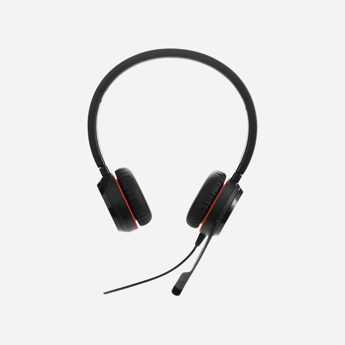 Jabra Evolve 30 II MS Stereo : Casque filaire binaural supra-aural noir, connectivité USB/Jack 3.5mm, micro anti-bruit, PeakStop/SafeTone G616, 150-7000Hz - Casque professionnel avec connectivité flexible et son impressionnant pour les appels et la musique<br><br>L'Evolve 30 est conçu pour vous offrir une grande souplesse de connectivité. Ce micro-casque filaire s'adresse aux utilisateurs professionnels qui souhaitent bénéficier d'une connectivité USB simple et rapide par USB ou jack. Cette solution certifiée (Skype for Business, Cisco, etc.) est dotée d'une unité de contrôle pour une gestion simplifiée des appels. Il bénéficie de coussinets d'oreille sensation cuir et d'un design supra-auriculaire pour un confort prolongé.