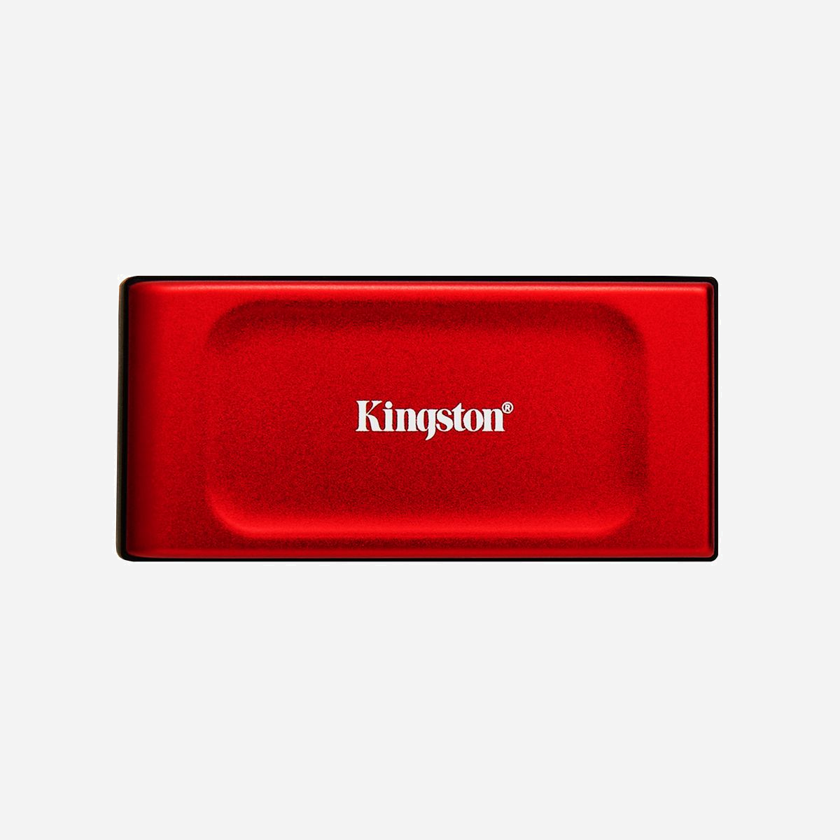 Kingston Technology XS1000 1To SSD Externe USB 3.2 Gen 2 Rouge - Lecture 1050Mo/s, Ecriture 1000Mo/s, Compatible Windows/macOS/Linux/Android/iOS - Le SSD externe XS1000 de Kingston est une solution de sauvegarde de fichiers incroyablement pratique. Son format élégant et compact est conçu pour s’intégrer parfaitement à votre style de vie, vous permettant de l’emporter partout avec facilité. Ne vous fiez pas à sa taille : ce petit concentré de puissance affiche des vitesses allant jusqu’à 1 050 Mo/s* et des capacités élevées allant jusqu’à 2 To**, offrant ainsi une vitesse et un espace suffisants pour stocker vos précieuses données. Il est compatible avec les appareils USB Type-C®***** et USB Type-A grâce au câble et à l’adaptateur inclus****** pour assurer une commodité inégalée, et offre des capacités de stockage impressionnantes. Le XS1000 est votre compagnon idéal pour sauvegarder vos fichiers en toute fiabilité, garantissant que vos documents importants, vos souvenirs les plus chers et vos fichiers multimédias sont toujours facilement accessibles. Dites adieu à l’encombrement et bonjour au stockage simple et efficace du SSD externe XS1000. Disponible en noir ou en rouge. Disponible en noir ou en rouge avec des étuis en caoutchouc en option vendus séparément.*******<br><br><b>Portabilité totale</b><br>Compact et pesant à peine 29 g, cet élégant SSD disponible en noir ou en rouge tient dans la paume de la main, ce qui vous permet d’emporter vos fichiers partout avec vous, sans effort.<br><br><b>Sauvegarde de fichiers fiable</b><br>Emportez tous vos fichiers. Transférez et stockez vos documents, photos et vidéos de grande taille sans interruption.<br><br><b>Stockage étendu</b><br>Des capacités élevées allant jusqu’à 2 To** pour votre bibliothèque numérique. Compatible avec les appareils iOS, plateformes Android et consoles de jeu les plus récents.******<br><br><b>Prise en charge de l’USB 3.2 Gen 2</b><br>Vitesses de lecture/ écriture allant jusqu’à 1 050 Mo/s* et rétrocompatibilité avec l’USB 3.2 Gen 1, ce qui garantit une connectivité transparente avec les appareils existants.<br><br><b>Design primé</b><br>Le XS1000 de Kingston a été récompensé par le prix du design Red Dot en 2024.