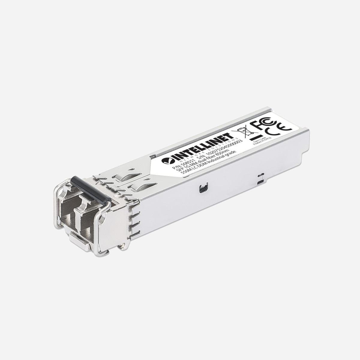 Intellinet 508551 Module SFP Fibre Optique 1000BASE-SX, 850nm, LC Duplex, FMM, 550m, DDM, MSA Compliant, -40°C à 75°C - Intellinet 508551. Type d'émetteur-récepteur SFP: Fibre optique, Débit de transfert des données maximum: 1000 Mbit/s, Type d'interface: SFP. Couleur du produit: Argent, Matériau du boîtier/corps: Métal, Compatibilité de marque: MSA Compliant. Tension maximum: 3,3 V, Consommation électrique typique: 1 W. Certificats de conformité: CE, Federal Communications Commission (FCC), Loi d'autorisation de la défense nationale(NDAA),.... Largeur: 14 mm, Profondeur: 57 mm, Hauteur: 12 mm