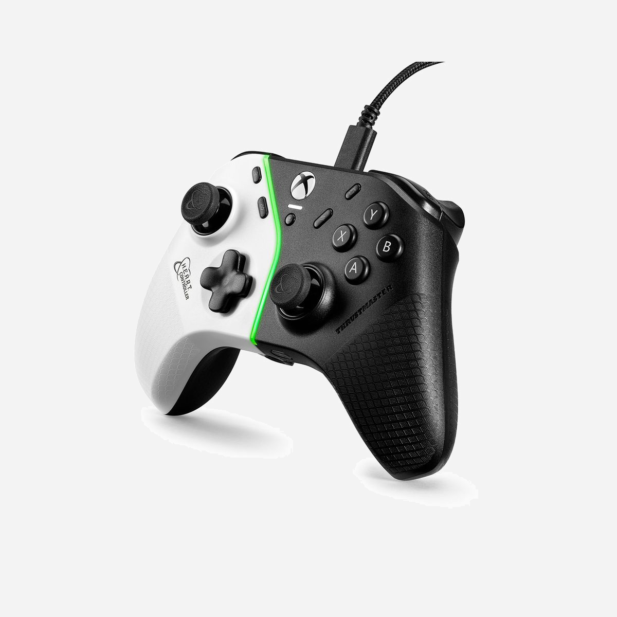 Thrustmaster HEART Controller Xbox/PC : Manette Hall Effect, Technologie H.E.A.R.T anti-drift, Boutons Mécaniques, RGB, USB-C, Windows 10/11 - La manette HEART CONTROLLER de Thrustmaster intègre la technologie Hall Effect H.E.A.R.T. (HallEffect AccuRate Technology), gage de 15 ans d'expertise reconnue dans la technologie de mesure par capteurs magnétiques pour la simulation de vol. La technologie H.E.A.R.T. offre une précision durable et exceptionnelle, permettant un suivi des mouvements du mini-stick à 0,01 degré près, tout en éliminant le problème de drift.<br><br>L’intégralité des boutons de la HEART CONTROLLER sont mécaniques, améliorant la réactivité des actions entre le joueur et le jeu, offrant une course d'activation de seulement 0,3 mm. Plus légère qu’une manette classique, vous pouvez personnaliser la couleur de la LED RGB centrale selon vos préférences parmi 6 couleurs.<br><br>Ce produit sous licence officielle Xbox est compatible avec les Xbox Series X|S, Xbox One et les PC sous Windows 10 et 11.<br><br><b>PULSE BEYOND TIME</b><br>La manette HEART CONTROLLER intègre 15 ans d’expertise de la technologie Hall Effect H.E.A.R.T. (HallEffect AccuRate Technology) développée dans la simulation de vol de pointe. Obtenez une précision inégalée et constante dans le temps, avec un suivi des mouvements à 0,01 degré près.<br><br>Dites adieu au drift et profitez d'une performance irréprochable dans le temps grâce à la technologie Hall Effect !<br><br><b>LA RÉVOLUTION MAGNÉTIQUE ANTI-DRIFT</b><br>Approuvée par les joueurs, H.E.A.R.T. (HallEffect AccuRate Technology) représente 15 ans d'expertise de Thrustmaster dans la technologie Hall Effect appliquée aux joysticks de simulation de vol. H.E.A.R.T. vous assure une précision inégalée dans le temps, tout en éliminant le phénomène de drift grâce à des capteurs magnétiques ultra-précis qui mesures vos mouvements des sticks. Vous garantissant un contrôle optimal, même après des centaines d'heures de jeu.<br><br><b>LA PERFORMANCE QUI DÉFIE LE TEMPS</b><br>Le "drift" est un problème courant où votre curseur se déplace tout seul, même quand vous ne touchez plus au stick. Sur les manettes traditionnelles, la technologie à potentiomètre s’use avec le temps, ce qui entraîne une perte de précision et cause le "drift". Avec la technologie H.E.A.R.T., la position est mesurée sans friction mécanique, éliminant totalement le drift. Résultat : une manette qui garde sa précision initiale comme au premier jour.<br><br><b>AU CŒUR DE LA PRECISION</b><br>Avec la technologie Hall Effect H.E.A.R.T., vos sticks capturent chaque mouvement avec une précision chirurgicale, jusqu'à 0,01 degré près. Vous offrant une réactivité optimisée qui reproduit fidèlement chacune de vos actions. C'est un véritable game changer, surtout pour les jeux où la précision est essentielle. Vous avez un contrôle total et une précision infaillible de vos mouvements, même dans les situations les plus intenses.<br><br><b>RÉACTIVITÉ SANS EGAL</b><br>Vous serez immédiatement conquis par la réactivité exceptionnelle des touches mécaniques, surpassant de 64% la vitesse des touches membranes traditionnelles*. Profitez d'une plus grande réactivité et exécutez vos actions plus rapidement que vos adversaires, grâce à une distance d'activation réduite à seulement 0,3 mm.<br><br>*(testé en condition de laboratoire)<br><br><b>CRÉEZ ET IMPOSEZ VOTRE STYLE</b><br>Prenez le contrôle de votre HEART CONTROLLER grâce à une configuration complète des réglages et des couleurs de la LED centrale.<br><br>Avec le logiciel ThrustmapperX, personnalisez librement les sensibilités des sticks, la course d'activation des gâchettes et réassignez les 2 boutons arrière de la manette pour les adapter à vos préférences et à votre style de jeu.