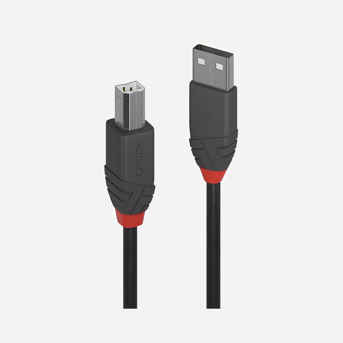 Lindy 36672 Câble USB 2.0 A vers B 1m Noir, double blindage, AWG 26/28, contacts or, 480Mbit/s, PVC, cuivre étamé, certifications RoHS/REACH/UL - Faisant partie du concept de connectivité Line développé par LINDY, les câbles Anthra Line USB 2.0 Type A vers B sont un choix professionnel pour des connexions hautes performances dans les installations AV et IT. <br><br>Les câbles Anthra Line USB 2.0 proposent des connexions de qualité premium avec un double blindage et des conducteurs en cuivre étamé pour des performances supérieures et une résistance à la corrosion. Les connecteurs et les contacts plaqués or 24 carats maintiennent l'intégrité et la fiabilité du signal. <br><br>Les taux de transfert de 480Mbit/s sont pris en charge pour une transmission rapide et sans effort de large volume de données.