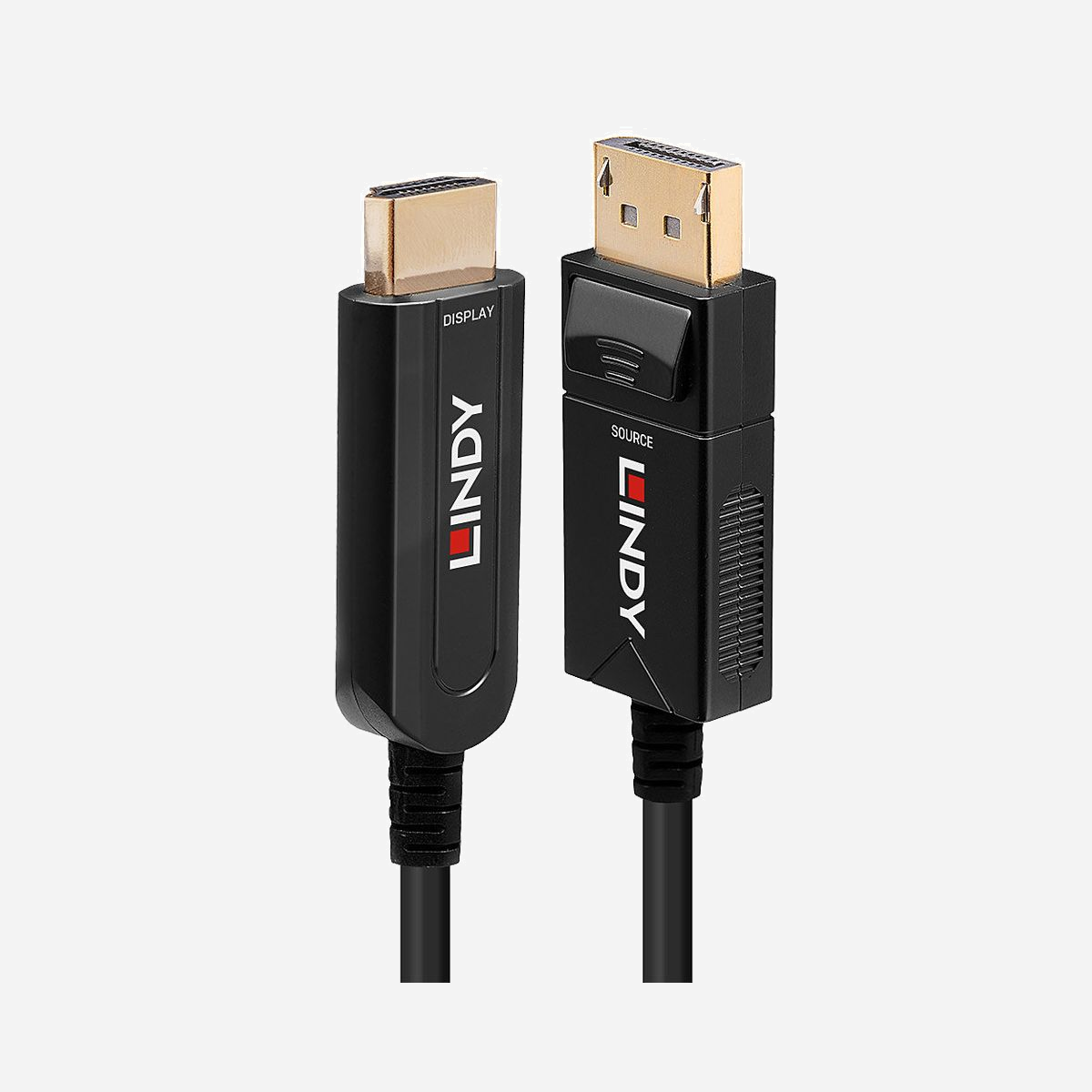Lindy 38492 Câble Hybride Fibre Optique DisplayPort 1.2 vers HDMI 2.0, 30m, 4K UHD 60Hz, Connecteurs Plaqué Or, Noir, Support AMD Eyefinity - Le câble Hybride Fibre Optique DisplayPort 1.2 vers HDMI 18G de LINDY est une solution de connexion directe haut de gamme pour étendre les signaux DisplayPort sur des distances incroyables et les connecter à un écran HDMI.<br><br>Les câbles hybrides sont dotés d'une structure interne unique combinant un câblage en cuivre et en fibre optique pour former une solution de haute qualité qui étend les signaux bien au-delà de ce qui est possible avec un câblage en cuivre standard. Cette structure offre plusieurs avantages supplémentaires, notamment une grande immunité aux interférences RF et EM, ce qui fait des câbles hybrides la solution d'extension idéale pour les applications électriques sensibles, notamment dans les ateliers et les environnements médicaux. La construction flexible et étroite du câble permet également une installation facile et discrète à travers les murs et les conduits, idéale pour les salles de conférence ou les grandes salles d'étude où les installations audiovisuelles doivent être soignées, assurant ainsi que tout le contenu à l'écran est mis en valeur. Livré sous la forme d'un câble hybride de grande longueur, la source et l'afficheur peuvent être directement connectés, ce qui élimine le besoin d'accessoires supplémentaires ou d'unités d'émission ou de réception séparées, offrant ainsi à l'utilisateur une méthode simple d'installation.<br><br>Prenant en charge les résolutions jusqu'à 4K UHD 3840x2160@60Hz 4:4:4:4 8bit, le contenu est disponible en qualité cristalline. Cela permet une expérience visuelle parfaite pour l'utilisateur, idéale pour créer un affichage numérique accrocheur dans des environnements de vente au détail ou des événements publics immersifs à grande échelle.<br><br>Ce câble fournit également une conversion active des signaux, assurant la compatibilité avec les cartes graphiques en mode dual et non-dual. La prise en charge de la technologie AMD Eyefinity offre également à l'utilisateur un moyen économique de créer un rapport d'aspect non standard ou un affichage à ultra-haute résolution composé de trois écrans ou plus. Cette fonction permet également à l'utilisateur d'exécuter plusieurs applications simultanément sur des écrans séparés, améliorant ainsi la productivité sur les lieux de travail ou créant des expériences de jeu sur écran large longue distance.