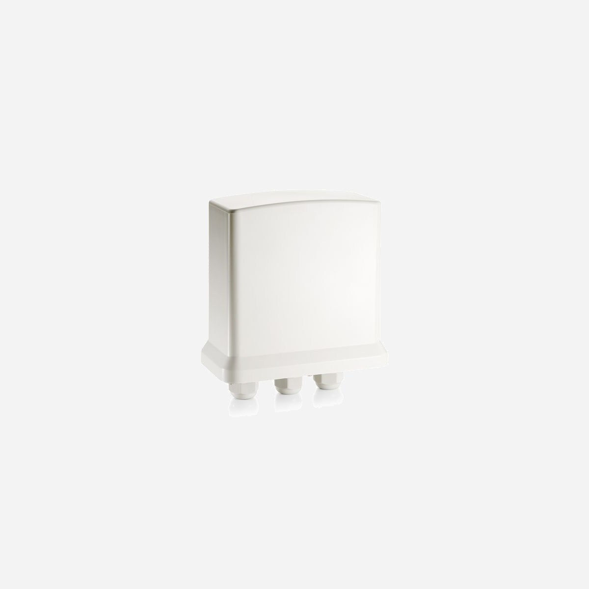 LevelOne POR-1222 Répéteur PoE Gigabit 3 Ports RJ45, 10/100/1000Base-T(X), PoE 802.3af/at, IP65, portée 100m, Montage Mural - High Power Midspan PoE compliant to simplify deployment and installation<br>2 ports de sortie intégrés 2 PoE pour dispositifs PoE<br>Transmission et réception par cable à vitesse de 10/100/1000Mbps<br>itier résistant aux intempéries classé IP65<br>Transmet l'alimentation par Ethernet (802.3af/at PoE) à des dispositifs distants<br>Etend la connexion Gigabit PoE pour 100 mètres de plus<br>Répéteurs PoE multiples pouvant être branchés en guirlande pour étendre la portée<br>Simple installation Plug and Play, pas d'alimentation supplémentaire requise