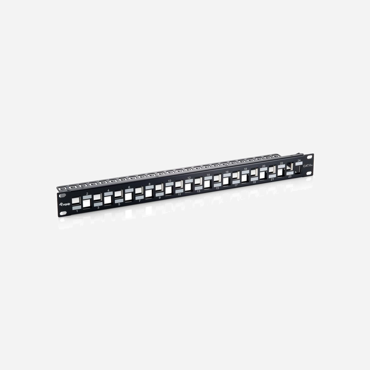 Equip 76932407201 : Baie de Branchements 1U 24 Ports Cat6a Noir pour Montage Rack 19 pouces (482 x 90 x 44.5 mm) - Equip 76932407201. Types de câbles soutenus: Cat6a. Couleur du produit: Noir, Montage: Montage de rack, Capacité du rack: 1U. Largeur: 90 mm, Hauteur: 482 mm, Profondeur: 44,5 mm. Largeur du colis: 110 mm, Profondeur du colis: 50 mm, Hauteur du colis: 500 mm