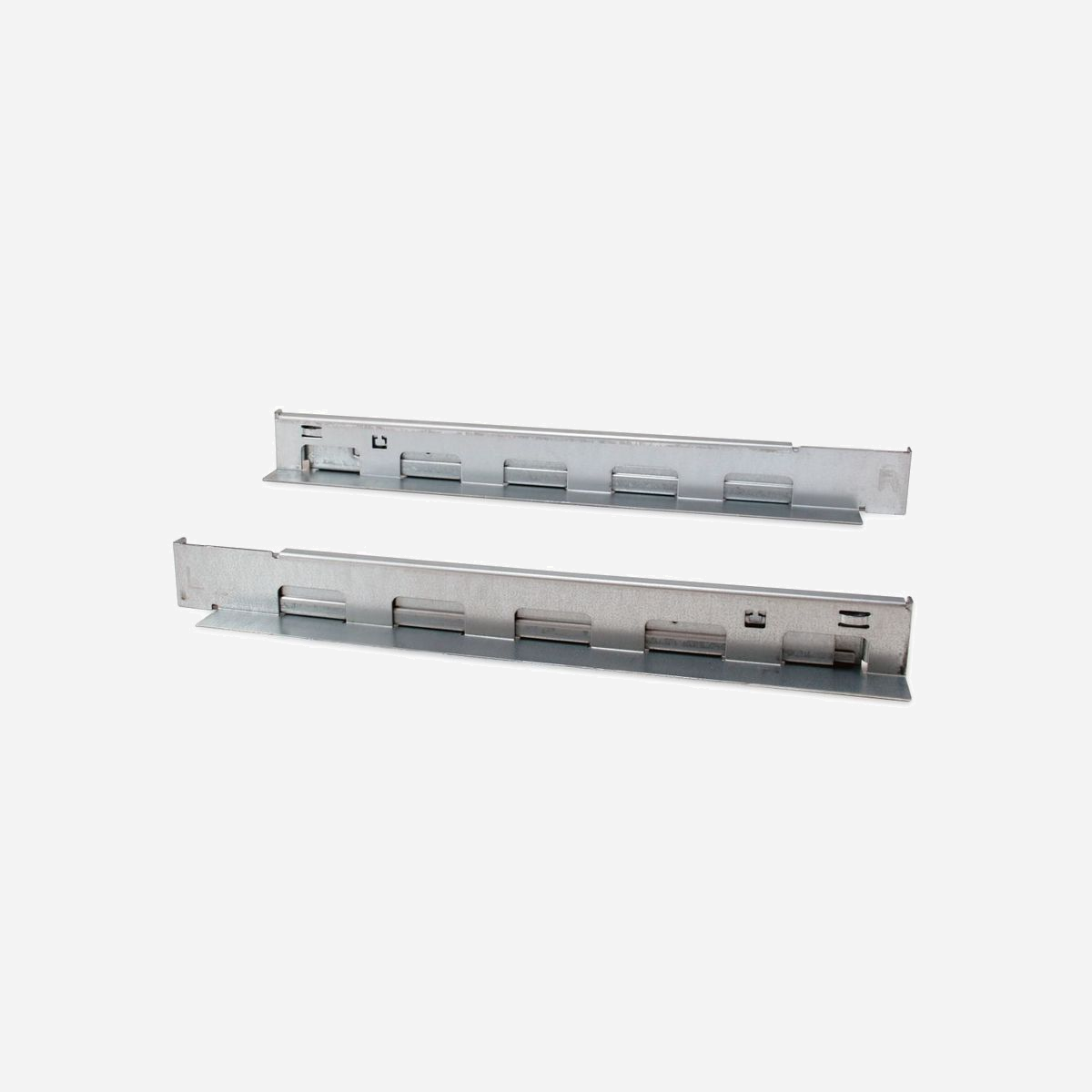 Rail d'étagère LevelOne URK-2100 Argent 440x40x40mm, température opérationnelle 0-45°C, humidité 0-90%, pour racks, poids 3kg - LevelOne URK-2100. Type: Rail d’étagère, Couleur du produit: Argent, Température d'opération: 0 - 45 °C. Largeur: 440 mm, Profondeur: 40 mm, Hauteur: 40 mm