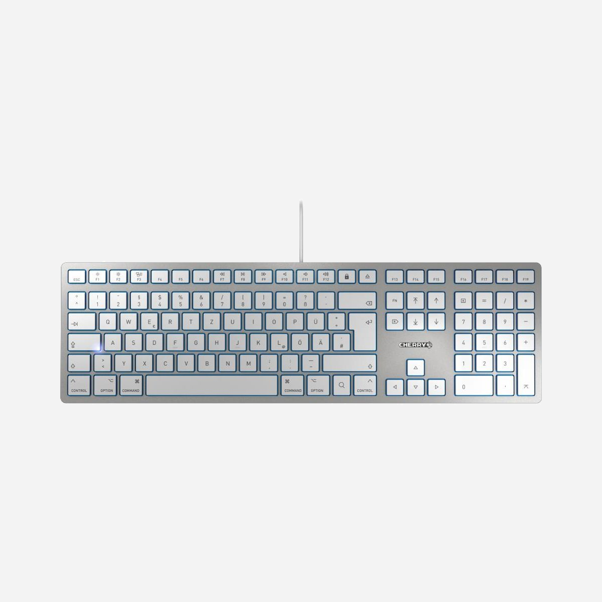CHERRY KC 6000 SLIM FOR MAC - Clavier Bureau USB, QWERTZ Allemand, 111 Touches, Câble 1.8m, Compatible macOS, Argent, 440x130x15mm - Le clavier filaire CHERRY KC 6000 SLIM FOR MAC est un produit design destiné aux utilisateurs de Mac adeptes de la saisie intensive.<br>Ce clavier « chiclet » est équipé de 12 touches de raccourcis spéciales facilitant l’utilisation de votre Mac au quotidien. Un simple appui sur une touche permet d’accéder directement aux fonctions les plus utilisées (telles que le verrouillage ou le réglage de la luminosité de l’écran, Mission Control ou les commandes multimédia).<br>Ses dimensions compactes permettent de laisser suffisamment de place aux autres objets sur votre bureau. Les mécanismes en ciseaux presque totalement silencieux offrent un excellent confort de frappe et une longue durée de vie. Grâce à son pavé numérique, ce clavier est parfaitement adapté à la saisie répétitive de chiffres.<br>Une plaque métallique intégrée assure la stabilité et empêche le clavier de glisser. Par ailleurs, vous pouvez ajuster l’angle d’inclinaison de votre KC 6000 SLIM FOR MAC grâce aux 4 pieds en caoutchouc fournis. Un câble souple permet de raccorder le clavier sous le bureau.<br>Le CHERRY KC 6000 SLIM FOR MAC avec son boîtier argenté et ses touches blanches est compatible avec tous les postes de travail possédant un port USB de type A et avec le système d’exploitation MAC OSX.
