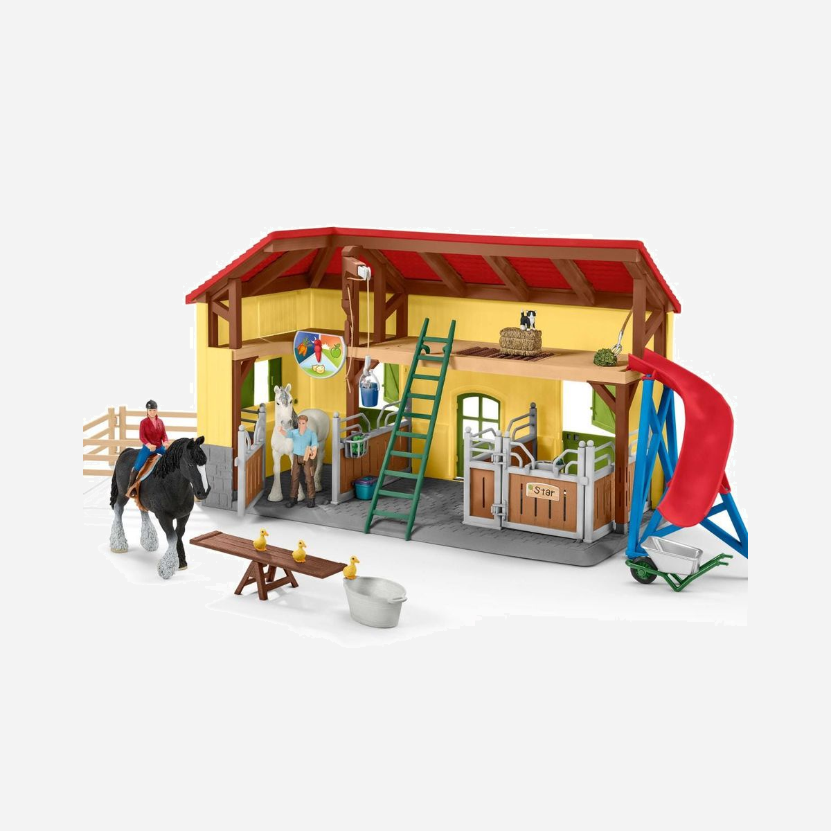 schleich FARM WORLD Écurie 42485, Multicolore, Plastique, 600x400x295mm, 3-8 ans, Inclut 7 animaux, 2 box chevaux, Paul & Laura + accessoires - La nouvelle écurie multicolore offre différents jeux et garantit aux petits de longs moments de divertissement ! En effet, avec 7 adorables animaux, 2 box pour chevaux, les fermiers Paul et Laura et de nombreux accessoires, il n'y a rien de plus facile que de reproduire une journée à la ferme. Pendant que la fermière se prépare à partir en promenade, le fermier Paul entrepose du fourrage dans le grenier à foin à l'aide du palan. Les rouleaux de transport mobiles lui permettent toujours très facilement d'amener les bottes de foin jusqu'au toboggan à nourriture, depuis lequel elles atterrissent directement dans la brouette. Il est possible de régler précisément l'indicateur de repas des animaux. Le fermier a-t-il découvert la mignonne petite souris qui se cache dans le trou ? Les enfants peuvent personnaliser l'écurie comme bon leur semble grâce aux autocollants. Les figurines Schleich® sont modelées avec des détails pleins de réalisme pour des moments de jeu pédagogiques.