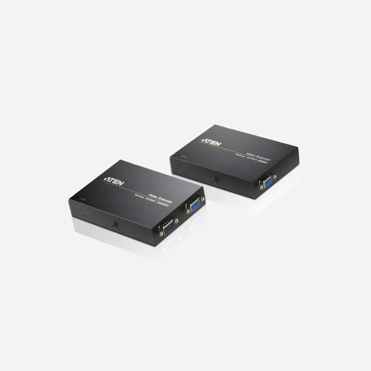 ATEN VE150A-AT-G : Extender VGA Cat5e jusqu'à 150m (1920x1200 WUXGA), Émetteur/Récepteur, Connectivité HDBaseT, Boîtier Métal, Kit de Montage Inclus - Le système d’extension vidéo VE150A comprend un émetteur local et un récepteur distant qui sont connectés par le biais de câbles de catégorie 5e standards. La distance des deux unités peut être augmentée jusqu’à 150 m. Ce système est idéal pour les usines et les sites de constructions ou pour n’importe quelle situation où le moniteur peut devoir être installé dans un environnement à risque tandis que le système lui-même sera placé dans un endroit sûr.<br><br>1x système d’extension vidéo VE150AT (unité locale)<br>1x système d’extension vidéo VE150AR (unité distante)<br>2x adaptateurs secteur<br>1x câble VGA<br>1x kit de montage<br>1x manuel d’utilisation