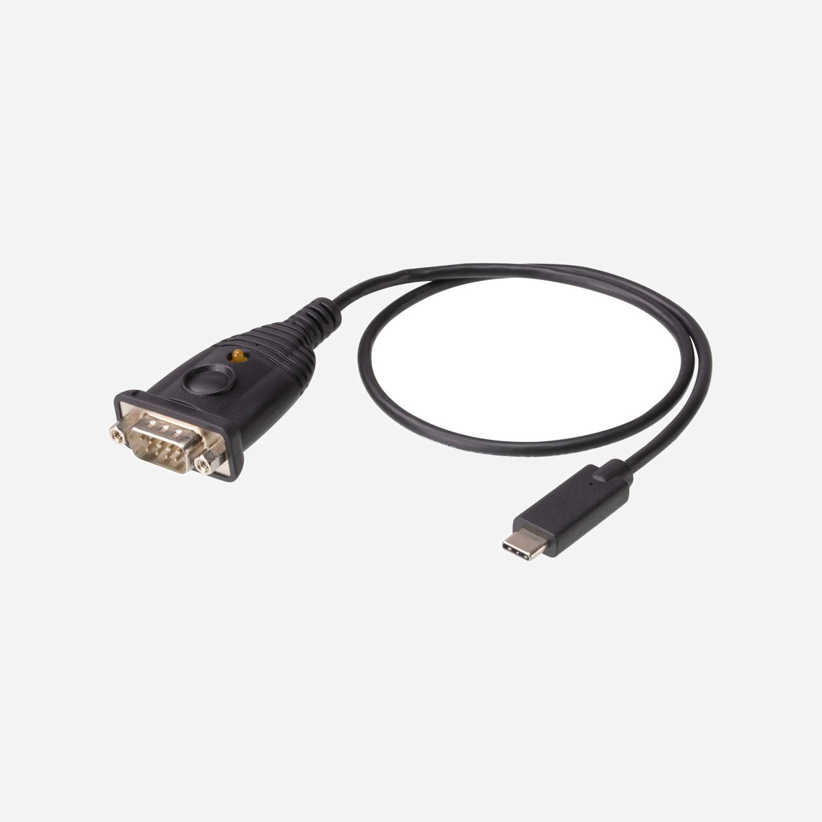 ATEN UC232C-AT : Adaptateur USB-C vers RS-232 Mâle/Mâle, 0.45m, Noir, Windows/Mac/Linux, Taux de transfert 921.6 Kbps - Le UC232C est un adaptateur USB-C vers RS-232 qui permet la connectivité des périphériques série hérités pour les ordinateurs portables / PC sans port série COM / DB-9. Prenant en charge les plateformes Windows et Mac avec des taux de transfert de données allant jusqu'à 921,6 Kbps pour des performances rapides, il sert de solution de connectivité pratique pour les systèmes d'automatisation industrielle, les instruments scientifiques, les systèmes de point de vente et toutes les applications industrielles et grand public spécialisées.<br><br>