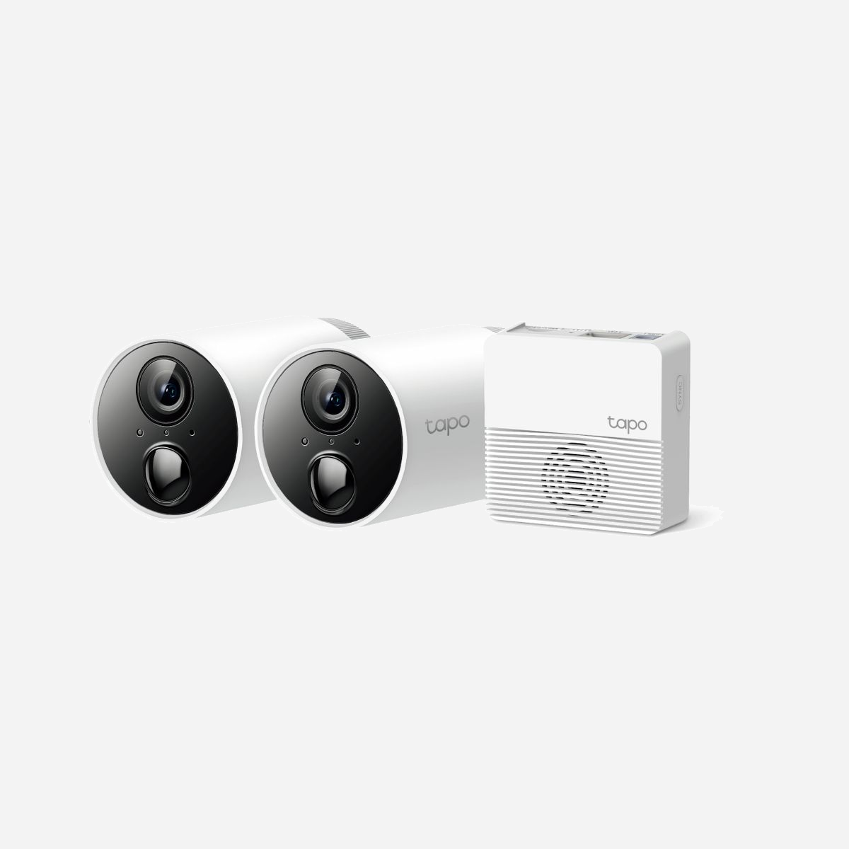 TP-Link Tapo C400S2 : Caméra de Sécurité IP Ext/Int 1080p H.264 WiFi 2.4GHz, Vision Nocturne 15m, Audio 2-voies, IP65, MicroSD 256Go - TP-Link Tapo C400S2. Type: Caméra de sécurité IP, Installation prise en charge: Intérieure et extérieure, Technologie de connectivité: Avec fil &sans fil. Type de montage: Mur, Couleur du produit: Noir, Blanc, Format: Balle (forme). Taille du capteur optique: 25,4 / 3 mm (1 / 3"). Focale Fixe: 3,15 mm. Distance de vision nocturne: 15 m, Type de LED: IR, longueur d'onde infrarouge: 850 nm