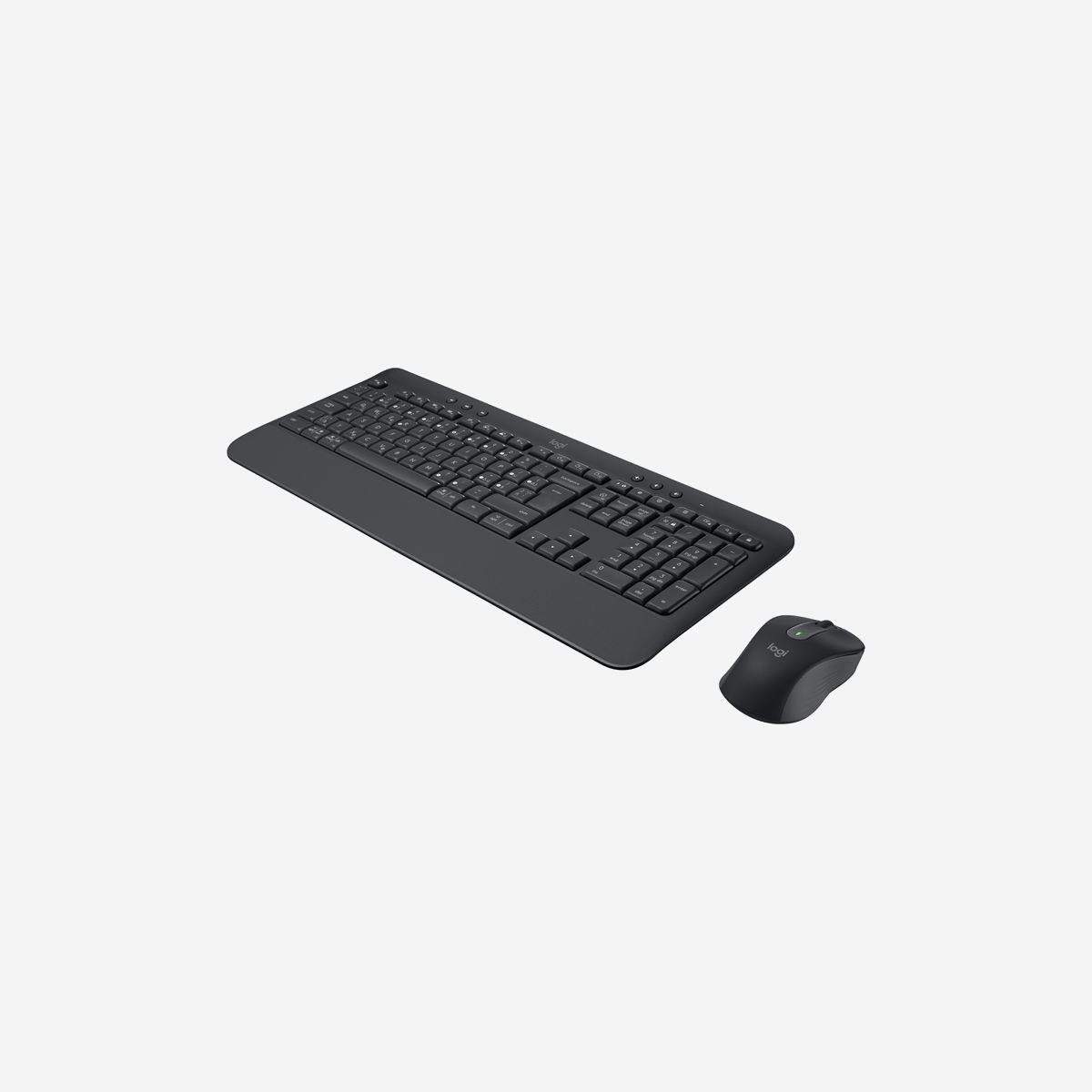 Logitech Ensemble Clavier QWERTZ (Tchèque/Slovaque) + Souris Bluetooth Graphite: MK650 for Business, 4000 DPI, Logi Bolt, Autonomie 24/36 mois - Signature MK650 for Business. Une souris facile à déployer qui améliore la productivité de 50% par rapport au pavé tactile d'un ordinateur portable1. Avec deux modes de connexion, elle offre davantage de compatibilité que la plupart des marques de périphériques sur le marché. Lorsqu'elle est couplée via un récepteur USB Logi Bolt, elle fournit un mode Connexions sécurisées uniquement, protection Bluetooth Low Energy sécurité mode 1, niveau 4. Vous pouvez également directement vous connecter via Bluetooth Low Energy lorsque la flexibilité multi-plateforme est importante pour vous. Sa roulette SmartWheel passe automatiquement de la précision ligne par ligne à la rotation libre, et possède des boutons personnalisables. Grâce à la technologie SilentTouch, le bruit des clics est réduit de 90%. Les tensions musculaires de l'avant-bras sont réduites de 25% par rapport au pavé tactile d'un ordinateur portable. Cela représente moins de fatigue et d'inconfort. Elle est dotée d'une forme profilée et d'une zone souple pour le pouce. Sûre, confortable, polyvalente, compatible: elle améliore l’expérience et la productivité des employés.<br><br><b>L'ENSEMBLE SANS FIL ESSENTIEL POUR TOUT LE MONDE</b><br>- SÉCURITÉ DE QUALITÉ PROFESSIONNELLE - Logi Bolt offre une compatibilité multi-plateforme et des connexions fiables, même dans les environnements sans fil encombrés. Complètement chiffré avec sécurité FIPS lors du couplage avec un récepteur USB Logi Bolt.<br>- DEUX MODES DE CONNEXION - Choisissez entre le récepteur USB sécurisé Logi Bolt ou la technologie sans fil Bluetooth Low Energy<br>- COMPATIBILITÉ DE NIVEAU SUPÉRIEUR - Logi Bolt fonctionne avec à peu près tous les systèmes d'exploitation et toutes les plates-formes<br>- PRATIQUE ET PRÊT À L’EMPLOI - Couplez jusqu'à six souris et claviers sans fil Logi Bolt à un seul récepteur USB Logi Bolt<br>- DONNEZ-VOUS DES OPTIONS - Simplifiez les tâches répétitives sur votre souris ou clavier Logi Bolt à l'aide du logiciel Logi Options.<br>- L'ENSEMBLE SANS FIL ESSENTIEL - Une mise à niveau sans fil idéale pour tout le monde. Sa technologie, son design et ses fonctionnalités font de MK650 for Business l'ensemble sans fil essentiel pour le plus grand nombre.<br>- COMPATIBILITÉ POLYVALENTE - L’ensemble Signature MK650 for Business fonctionne avec tous les principaux systèmes d'exploitation et applications professionnelles, sur les ordinateurs de bureau, les ordinateurs portables et les tablettes, pour un déploiement transparent et une plus grande tranquillité d'esprit.<br>- SMARTWHEEL - Bénéficiez d'une précision par palier pour les documents et d'un défilement ultra-rapide pour les longues pages Web. Changez de mode en un seul mouvement de la roulette SmartWheel.<br>- CONFORT AMÉLIORÉ - La forme profilée, la zone douce pour le pouce et les revêtements latéraux en caoutchouc ont été conçus pour augmenter le confort. En outre, l'activité musculaire des avant-bras des utilisateurs de souris est inférieure de 25% à celle des utilisateurs de pavé tactile.<br>- CONÇU POUR LE TRAVAIL<br>- LE MARIAGE DE LA MOBILITÉ ET DU CONFORT<br>- UNE MISE À JOUR IDÉALE POUR TOUT LE MONDE - Des touches de raccourci pour plus d'efficacité, un clavier résistant aux éclaboussures et une autonomie longue durée des piles permettent de continuer à travailler.<br>- MEILLEURE COMPATIBILITÉ<br>- PLUS RELAXANT<br>- L'ENSEMBLE SIGNATURE MK650 POUR LES PROFESSIONNELS - Compatible avec tous les principaux systèmes d'exploitation et plates-formes, il est facile à déployer et à gérer.<br>- UN ENSEMBLE CONÇU POUR LE CONFORT<br>- POUR LES LONGUES JOURNÉES AU BUREAU<br>- CONÇU POUR UN CONFORT CONTINU TOUT AU LONG DE LA JOURNÉE - Le repose-poignets intégré au clavier complète l’espace souple pour le pouce et les revêtements en caoutchouc de la souris.