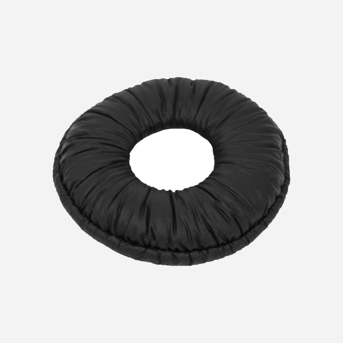 Jabra 0473-279 - Coussinets d'écouteur noirs en mousse pour Jabra GN2100 & GN9120 - Diamètre 45mm - Dimensions du colis 50x50x100mm - Chine - Coussinets d'oreille en cuir pour Jabra GN2100 et Jabra GN9120. Le kit contient une paire de coussinets d'oreille.