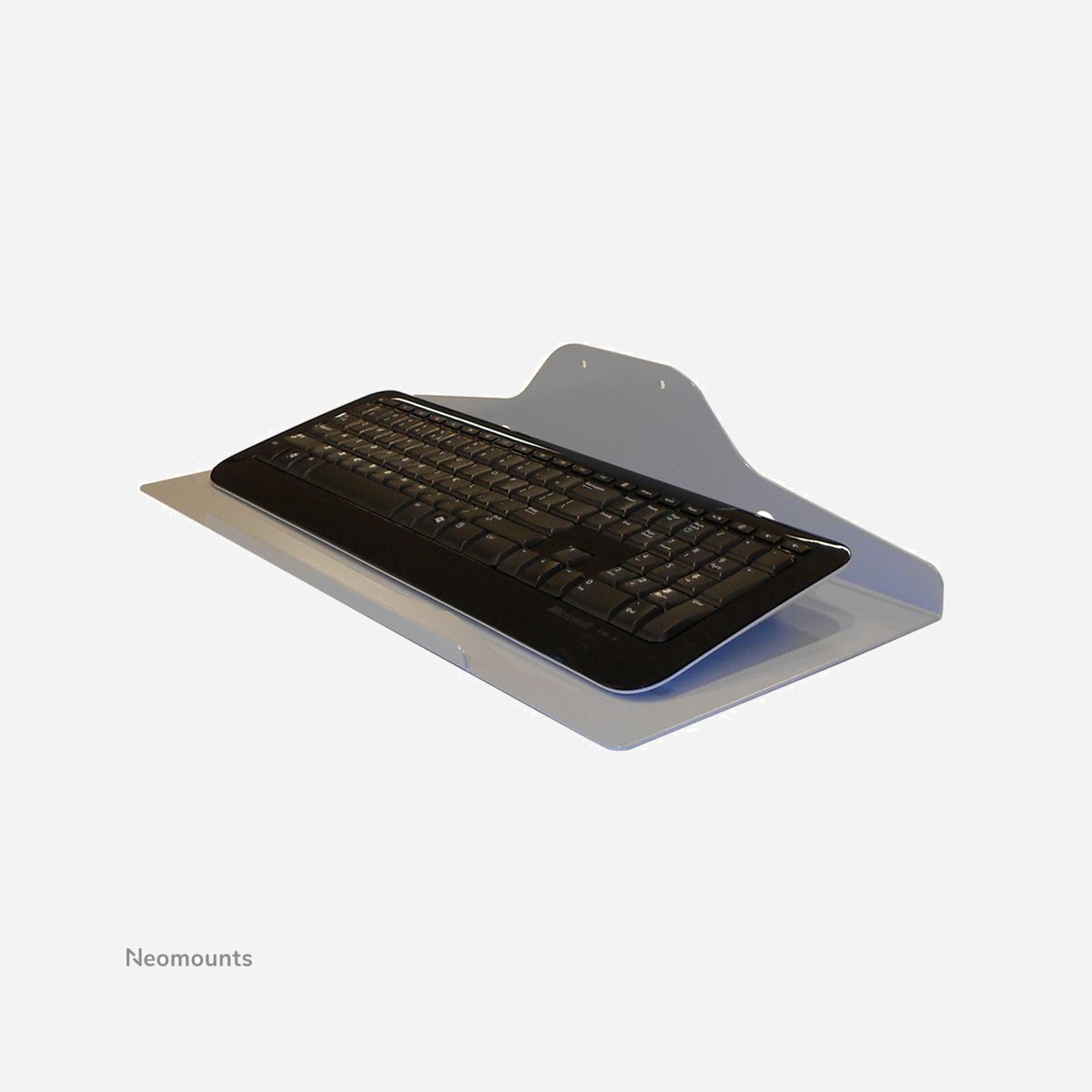 Neomounts KEYB-V050 Support Clavier/Souris Universel 50cm, Acier Argent, VESA 75x75, Charge Max 10kg, Profondeur Réglable, Largeur 500mm, Profondeur 230mm - Le support Neomounts pour clavier, modèle KEYB-V050 est un support universel pour les claviers et les souris. Ce support est un excellent choix pour réaliser une économie d'espace et lorsque les solutions de montage au mur, au plafond, ou sur un bureau ne sont pas une option. <br><br>Ce support est idéal pour combiner avec n'importe quel support mural, support de plafond ou support de bureau disponibles utilisant un support VESA 75x75 mm. Vous désirez combiner clavier, souris et moniteur ? Ajoutez notre adaptateur, KEYB-V100RACK et toutes les combinaisons seront possibles. L'exemple illustré représente un support Neomounts bureau à écran plat, modèle FPMA-D940HC combiné avec le support KEYB-V100 (75 cm x 23 cm) et KEYB-V100 RACK. L'installation de KEYB- V050 (50 cm x 23 cm) fonctionne de manière similaire.<br><br>Le support a été adapté pour gauchers et droitiers. Tous les modèles de clavier et souris peuvent être utilisés avec ce support.<br>Des maux de dos et de cou peuvent être évités en utilisant un support ergonomique. Idéal pour une utilisation dans les bureaux et sur les comptoirs ou dans une zone de réception. Tout le matériel d'installation est fourni avec le produit.