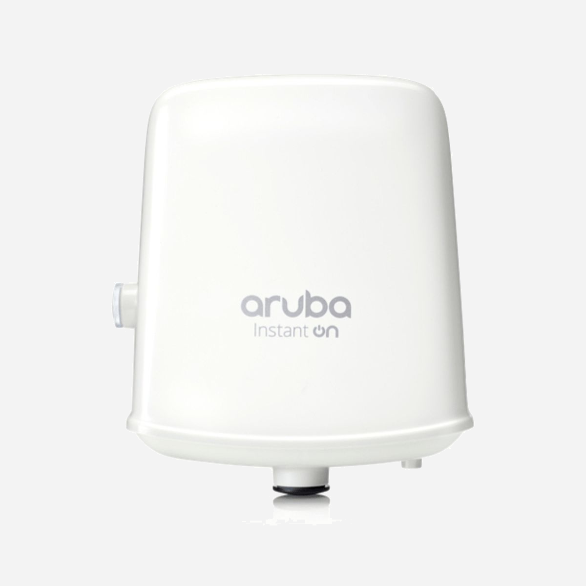 HPE Aruba Instant On AP17 Outdoor (R2X11A) Point d'accès 802.11ac Wave 2 MU-MIMO 867 Mbit/s, Double Bande 2.4/5GHz, PoE, Antenne 5.8dBi - Les points d'accès extérieurs Aruba Instant On AP17 offrent un accès Wi-Fi Wave 2 802.11ac abordable et de qualité professionnelle pour les environnements de petites entreprises de moyenne densité exigeant des performances et une bande passante élevées. Les points d'accès extérieurs Aruba Instant On AP17 résistants aux intempéries sont conçus pour offrir une couverture réseau haute performance aux sites en extérieur et représentant un défi environnemental, comme les unités de fabrication plus petites et les restaurants de plein air. Profitez d'un signal Wi-Fi plus puissant même à la piscine et sur la terrasse de votre espace. Le format compact des points d'accès extérieurs Aruba Instant On AP17 offre des fonctionnalités multiutilisateurs fiables et économiques et un taux de pointe d'agrégation des données de 2 Gbit/s pour prendre en charge les besoins du streaming vidéo haute définition et des applications cloud. Ces points d'accès (PA) sont également dotés d'un contrôleur intégré qui simplifie le déploiement, pour une installation et une gestion faciles de plusieurs points d'accès sans avoir besoin d'une expérience informatique approfondie, de matériel supplémentaire ou d'applications logicielles.<br><br>