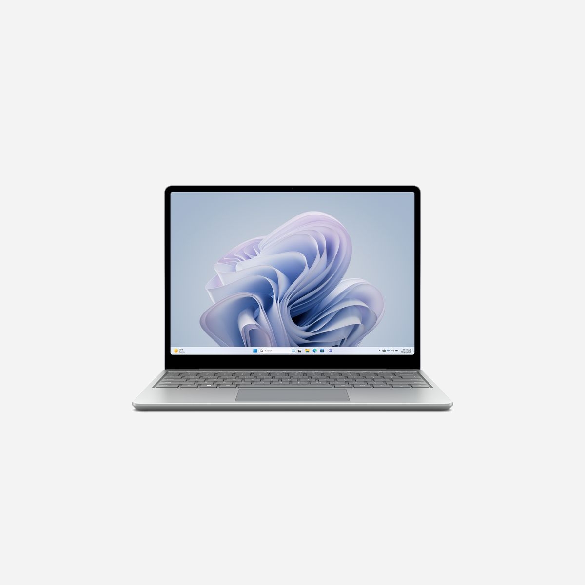 Microsoft Surface Laptop Go 3 - Écran Tactile 12.4" Intel Core i5-1235U, 8Go LPDDR5, 256Go SSD, Intel Iris Xe Graphics, Wi-Fi 6, Windows 11 Home, Platine - <b>Performances à la pointe, tous les jours</b><br>Que ce soit pour regarder les dernières séries en streaming ou utiliser vos applications préférées au quotidien, le processeur Intel® Core™ i5 ainsi que les 16 Go de RAM et les 256 Go de stockage4 (configuration maximale) garantissent des expériences rapides et fluides dans toutes les situations.<br><br><b>Moins de temps de chargement, plus de temps d’utilisation</b><br>Obtenez jusqu’à 15 heures2 d’utilisation avec une batterie pleine. Avec la recharge rapide, vous pouvez passer moins de temps à recharger votre appareil et plus de temps à vous attaquer à votre liste de tâches.<br><br><b>Avec vous, partout</b><br>Avec son poids inférieur à 1,13 kg, un écran tactile dynamique de 12,4 pouces et un clavier complet, emportez votre Surface Laptop Go 3 partout pour continuer à bénéficier d’expériences uniques lorsque vous êtes en déplacement.<br><br><b>Soyez sur vos gardes en permanence</b><br>Protégez-vous contre les cybermenaces dès que vous vous connectez grâce à des mesures de sécurité de pointe, notamment un bouton d’alimentation avec lecteur d’empreintes digitales et un module TPM 2.0 sur Windows 11.<br><br><b>Allez n’importe où avec style</b><br>Où que vous alliez, allez-y avec style. Avec un peu moins de 1,13 kg, Surface Laptop Go 3 est un ordinateur portable léger conçu pour durer, vous pouvez donc l’emporter partout sans effort.