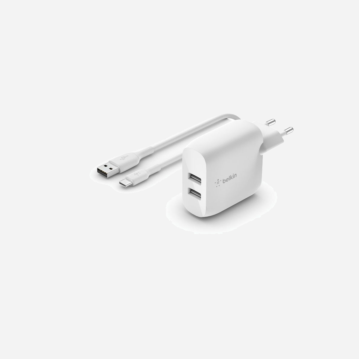 Belkin WCE001VF1MWH Chargeur Secteur USB-A Double Port 24W (2x12W) 4.8A Blanc avec Câble USB-A vers USB-C 1m, Compatible Universel - <b>RECHARGE SIMULTANÉE DE DEUX APPAREILS</b><br>Le chargeur secteur deux ports USB-A BOOST↑CHARGE vous permet de recharger en simultané deux téléphones, batteries externes, tablettes, etc. C’est l’accessoire parfait pour recharger plusieurs appareils en même temps.<br><br><b>RECHARGE RAPIDE</b><br>Doté de deux ports USB-A de 12 W chacun, ce chargeur vous permet de recharger vos appareils plus rapidement qu’un chargeur standard de 5 W. Il vous suffit de le brancher sur une prise électrique pour recharger aussitôt vos deux appareils mobiles.<br><br><b>CHARGEUR PRÊT À L’EMPLOI</b><br>Un câble Lightning vers USB-A de 1 m est fourni pour vous permettre de recharger aussitôt votre appareil.