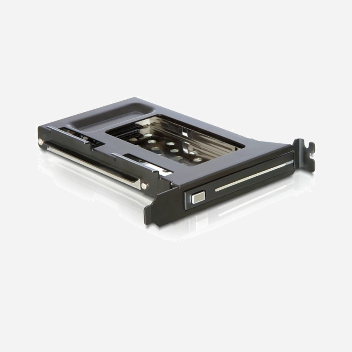 DeLOCK 47192 : Rack mobile 2.5" SATA I/II pour slot PC, compatible HDD/SSD, installation en baie 19", permutation à chaud (Hot-Swap), noir - Ce rack mobile peut être installé dans un slot libre de votre ordinateur, et permet d’équiper votre PC 19” ou votre PC de bureau d’un lecteur de disque dur SATA de 2.5" supplémentaire. Sa caractéristique de permutation à chaud vous permet de remplacer cette unité à tout moment en cours de fonctionnement.