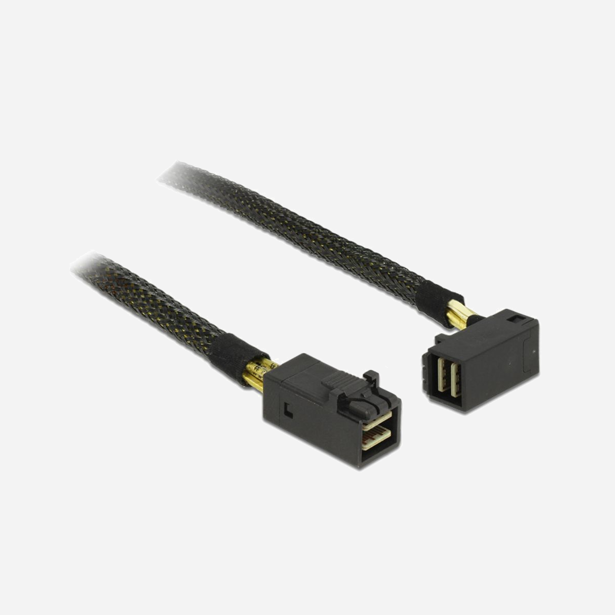 DeLOCK Câble SAS 83621 - Mini SAS HD SFF-8643 Mâle/Mâle 0.5m Noir - Connectique interne pour contrôleur et fond de panier - Ce câble SAS de Delock peut être utilisé pour connecter des périphériques internes, tels qu'un fond de panier avec connecteur Mini SAS HD SFF-8643, à un contrôleur avec connecteur Mini SAS HD SFF-8643.