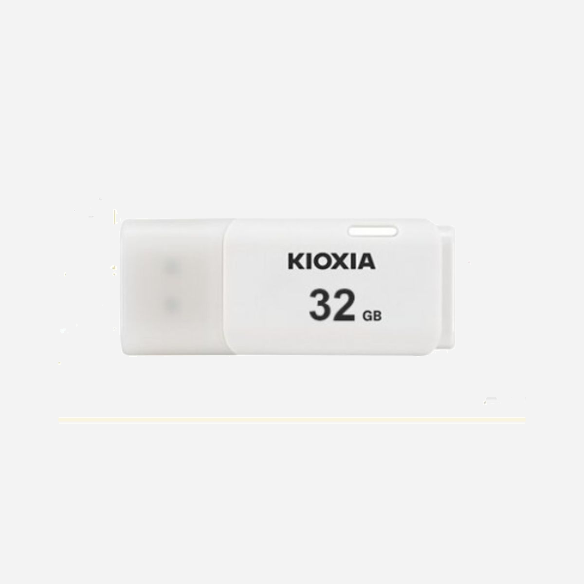 Kioxia TransMemory U202 32Go USB 2.0 Type-A Blanc - Compatible Windows, macOS - Dimensions 51.4x21.4x8.4mm, Poids 8g - LU202W032GG4 - Kioxia TransMemory U202. Capacité: 32 Go, Interface de l'appareil: USB Type-A, Version USB: 2.0. Format: Casquette. Poids: 8 g. Couleur du produit: Blanc