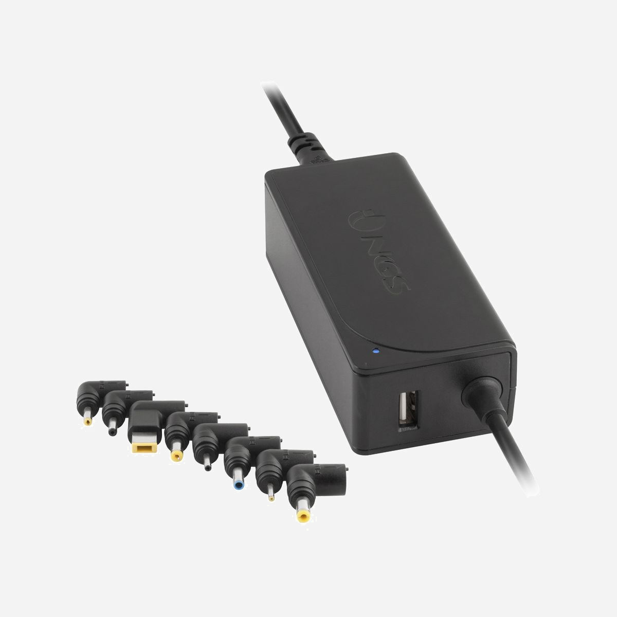 NGS Adaptateur Secteur Universel W-45W 45W 100-240V CA vers CC Noir, Sortie USB 2A, 8 Embouts Interchangeables, Voltage Automatique 19-20V, Protections Surtension/Surchauffe/Court-circuit - <b>Etre à court de de batterie pour votre ordinateur portable ne sera plus un problème.<br><br>Le chargeur universel W-45W vous permettra de recharger votre portable à tout moment.</b><br><br>NGS présente la solution pour les voyageurs qui emportent avec eux leur ordinateur portable dans leurs déplacements. Le NGS W-45W offre un design compact et fonctionne en 100-240V ~ 50 / 60Hz, 2A (Max).<br><br>Il est équipé de 8 embouts interchangeables pour s'adapter à la majorité des marques et ordinateurs portables du marché qui fonctionnent au minimum en 19-20 V et 45 W : Acer, Asus, Lenovo, HP, Samsung, Toshiba, etc.<br><br>NGS W-45W sélectionne automatiquement le voltage de telle sorte que vous n'aurez pas besoin de sélectionner le voltage manuellement. <br><br>De plus la sortie USB en 2A USB vous permet de recharger tout type de dispositif compatible : tablettes, smartphones, MP3, MP4, MP5, caméras etc.<br><br>Protection contre les surcharges, les court circuits et les surchauffes. Le chargeur est conçu avec un design destiné à diminuer le coût énergétique. <br><br>En conclusion le NGS W-45W est le système de recharge idéal, sécurisé et rapide pour votre notebook.