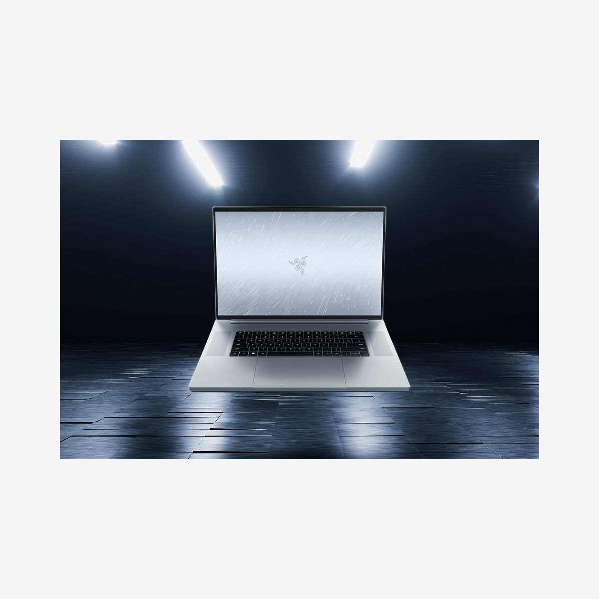 Razer Blade 18 RZ09-0484TFM3-R3F1 : Intel Core i9-13950HX, 32GB DDR5 5600MHz, 1TB SSD NVMe, NVIDIA GeForce RTX 4080 12GB GDDR6, Écran 18" QHD+ 240Hz, Windows 11 Home - <b>LE REMPLAÇANT D'ORDINATEUR DE BUREAU ULTIME</b><br>Combinant parfaitement les performances d'un ordinateur de bureau et la conception d'un PC portable, le nouveau Razer Blade 18 définit une nouvelle norme pour les ordinateurs portables de 18 pouces. Doté d'une carte graphique NVIDIA® GeForce™ RTX 4090 avec une puissance graphique totale (TGP) maximale et des derniers processeurs Intel® Core™ i9 HX de 13e génération, le Razer Blade 18 est l'ordinateur portable le plus puissant que nous ayons jamais conçu. Avec un superbe écran QHD+ 18 pouces, une webcam nette de 5 MP et 6 haut-parleurs avec THX Spatial Audio, le nouveau Razer Blade 18 offre une expérience de bureau où que vous décidiez de vous installer.<br><br><b>CARTES GRAPHIQUES RÉGLÉES POUR UNE PUISSANCE MAXIMALE<br>TGP Maximale Sur Chaque Processeur Graphiques</b><br>Quelle que soit votre préférence de carte graphique, chaque Razer Blade 18 exploite le TGP au maximum de son potentiel*. Avec jusqu'à 175 W sur les cartes graphiques NVIDIA® GeForce RTX™ 4090, le Blade 18 prend facilement en charge les jeux avec les graphismes les plus développés et les logiciels de création.<br>* Les valeurs maximales de TGP différent selon les modèles de processeur<br><br><b>CARTE GRAPHIQUE NVIDIA® GEFORCE™ RTX SÉRIE 40<br>Plus rapide que jamais</b><br>Les processeurs graphiques pour ordinateurs portables NVIDIA® GeForce RTX™ série 40 alimentent les ordinateurs portables les plus rapides du monde pour les gamers et les créateurs. Construits avec l’architecture NVIDIA Ada Lovelace extrêmement efficace, ces processeurs graphiques révolutionnent les performances avec le DLSS 3 alimenté par IA et permettent de créer des mondes virtuels réalistes grâce au full ray-tracing. En plus, la suite de technologies Max-Q optimise les performances du système, la consommation, l’autonomie de la batterie et le niveau acoustique pour une efficacité maximale.<br><br><b>VOS IDÉES, ACCÉLÉRÉES PAR NVIDIA STUDIO</b><br>Libérez votre créativité avec les ordinateurs portables NVIDIA Studio spécialement conçus pour les créateurs ; testés et validés pour offrir des performances rapides et fluides dans les tâches de création les plus difficiles ; et préconfigurés pour tirer parti de tous les avantages de NVIDIA Studio.<br>Équipé des cartes graphiques les plus avancées au monde pour les créateurs, la série NVIDIA GeForce RTX™ 40, les systèmes NVIDIA Studio offrent des graphiques numériques de la plus haute fidélité avec un ray-tracing en temps réel, ainsi qu’une accélération grâce à l’IA dans vos applications créatives préférées. Les pilotes NVIDIA Studio pré-installés ont largement été testés par rapport aux meilleurs logiciels de création pour offrir une stabilité maximale. Et des outils exclusifs comme NVIDIA Omniverse offrent aux créateurs 3D l’accès aux dernières technologies d’IA de NVIDIA. Terminez vos projets en un temps record avec les systèmes NVIDIA Studio.<br><br><b>PROCESSEURS INTEL® CORE™ I9 HX DE 13E GÉNÉRATION<br>TDP jusqu'à 120 W pour l'informatique de bureau</b><br>Que ce soit pour les jeux AAA ou la création intensive de contenu, exécutez des tâches gourmandes en ressources sans aucun problème grâce au processeur mobile le plus puissant à base de silicium de haute qualité. (jusqu’à Intel Core i9-13980HX)<br>Pour accroître davantage les performances, le nouveau mode Overclock de Razer Synapse* permet d'obtenir des gains maximaux de performances.<br><br><b>MÉMOIRE DDR5 ÉVOLUTIVE ET PRISE EN CHARGE DE SSD DOUBLE FACE<br>Mémoire RAM Ultra-rapide De 5 600 Mhz Et Jusqu'à 8 To De Stockage</b><br>Découvrez des temps de chargement incroyablement rapides pour des jeux et une création de contenu fluides. Ajoutez plus de mémoire et de stockage avec deux emplacements m.2 libres compatibles avec les disques NVMe double face.<br><br><b>UN REFROIDISSEMENT EXCEPTIONNELLEMENT EFFICACE<br>Chambre à vapeur extra-large associée à un système à 3 ventilateurs</b><br>Pour maintenir des performances élevées et des températures basses, le Razer Blade 18 est doté de la plus grande chambre à vapeur que nous ayons jamais créée, associée à un système à 3 ventilateurs spécialement conçu pour une efficacité thermique maximale.<br><br><b>AMUSEZ-VOUS. N’IMPORTE QUAND.</b><br>Jouez aux jeux les plus récents avec des graphismes qu’on pourrait confondre avec la réalité. Jouez avec des joueurs sur console. Jouez sur vos appareils préférés. Avec Windows 11, jouez à votre façon.