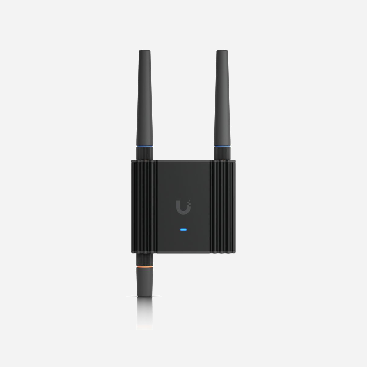Ubiquiti UMR-ULTRA Routeur Cellulaire 4G LTE, WiFi 2.4GHz 802.11n, 2x RJ-45 Fast Ethernet, USB Type-C, NanoSIM, Aluminium/Polycarbonate, Température -30°C à 70°C - Ubiquiti UMR-Ultra. Type d'appareil: Routeur de réseau cellulaire, Couleur du produit: Noir, Matériau du boîtier/corps: Aluminium, Polycarbonate (PC). Type d'interface LAN Ethernet: Fast Ethernet, LAN Ethernet : taux de transfert des données: 10,100 Mbit/s. Standards wifi: 802.11b, 802.11g, Wi-Fi 4 (802.11n), Vitesse de transfert des données WLAN: 1,2,5.5,6,9,11,12,18,24,36,48,54,150,6.5 Mbit/s, Fréquence Wi-Fi: 2,4 GHz. Données du réseau: 4G, Norme 4G: LTE, Type de carte SIM: NanoSIM. Type de port USB: USB Type-C