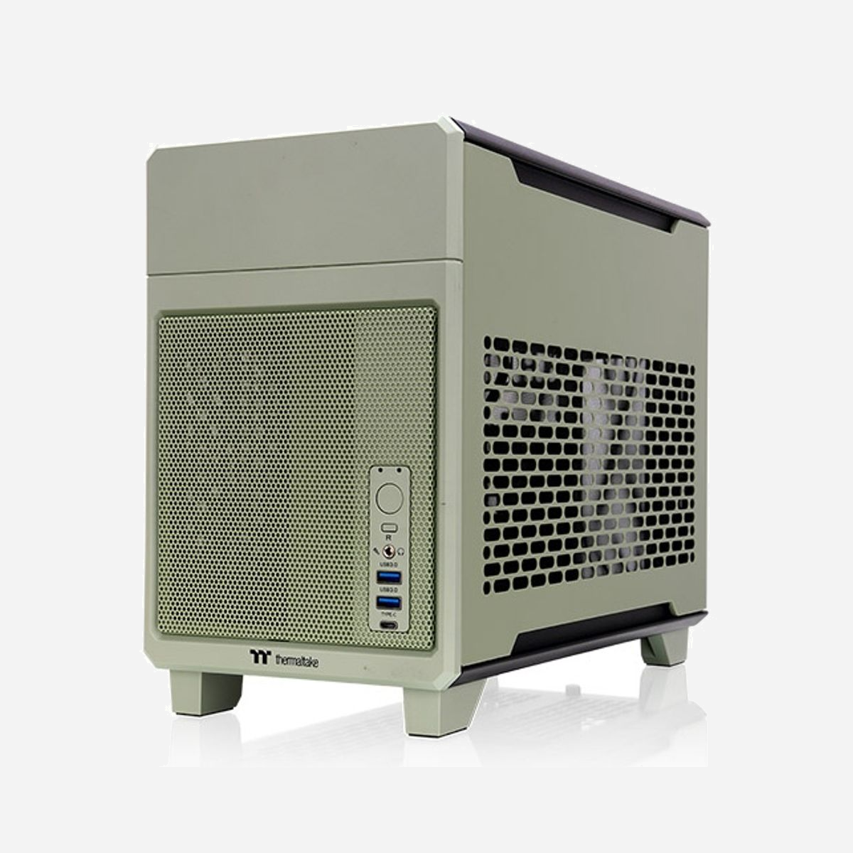 Thermaltake TR100 Mini Tower Vert - Boîtier PC Mini-ITX, 2x 2.5", 3 slots, USB 3.2 Gen 1/Gen 2, Radiateurs 120/240mm, SFX, 179x391x294mm - Thermaltake TR100. Format: Mini Tower, Type: PC, Couleur du produit: Vert. Facteurs de forme d'alimentation pris en charge: SFX. Pris en charge des diamètres des ventilateurs supérieurs: 120,140 mm, Tailles des radiateurs avant prises en charge: 120,240 mm, Tailles des radiateurs latéraux prises en charge: 120,240 mm. Tailles de disques durs supportées: 2.5". Largeur: 179 mm, Profondeur: 391 mm, Hauteur: 294 mm