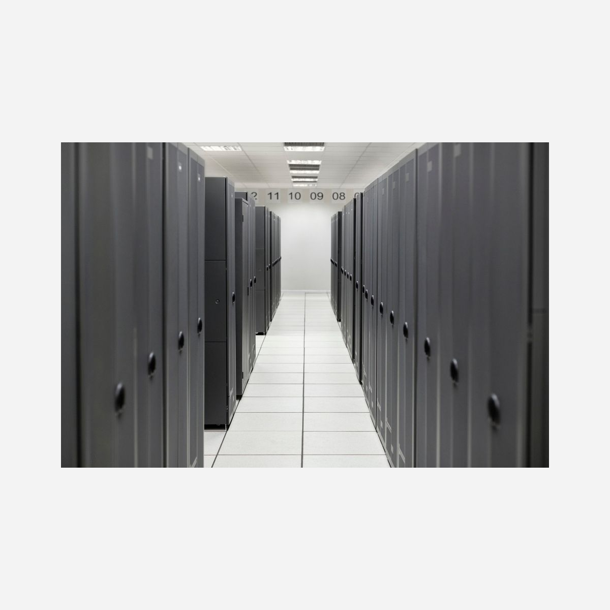 Kit de Rails Courts à Friction 1U HPE 775612-B21 pour Montage Serveur Rack, Compatible avec Châssis HPE, Installation Rapide et Sécurisée - .