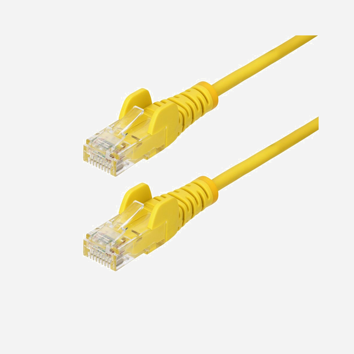StarTech.com Câble Ethernet CAT6 1.5m Jaune U/UTP 28AWG Cuivre, RJ45 Mâle/Mâle, LSZH, 100W PoE++, Contrôlé Fluke, Contacts Or - Acheminez les câbles Slim Cat6 dans les installations à haute densité pour une flexibilité et une circulation d'air optimales<br/><br/>Ce câble CAT6 mince répond à toutes les spécifications des câbles de raccordement de catégorie 6 pour fournir une connexion réseau Gigabit et Power over Ethernet (PoE) fiable dans les installations réseau à haute densité.<br/><br/>Amélioration de la circulation de l'air<br/><br/>Le cordon de raccordement Slim Cat6 est 36 % plus mince que les câbles Ethernet Cat6 standard, permettant une meilleure circulation de l'air et une dissipation de la chaleur dans les espaces confinés. Le câble Ethernet Slim Cat6 est également plus flexible, facilitant le routage des câbles dans des baies réseau et des panneaux de brassage encombrés.<br/><br/>Ce câble est équipé de connecteurs anti-accroc qui protègent les clips RJ45 lors de l'installation; réduisant les accrocs ou les ruptures lors du passage dans des espaces étroits ou entre les appareils.<br/><br/>Construction durable<br/><br/>Le câble Slim Cat6 est doté de contacts RJ45 plaqués or 50 microns qui garantissent un ajustement précis pour minimiser l'usure et la perte de signal. La construction à 4 paires torsadées non blindées (UTP) utilise un fil de cuivre pur 28AWG pour une conductivité améliorée et une faible résistance. La gaine ignifugée flexible Low Smoke Zero Halogen (LSZH) émet peu de fumée et de vapeurs toxiques en cas d'exposition à une chaleur extrême ou en cas d'incendie. Cela permet des installations plus sûres dans des espaces mal ventilés, y compris certains environnements industriels, des espaces confinés tels que les trains et les avions, ainsi que des environnements résidentiels où le respect des normes de construction doit être pris en compte.<br/><br/>Testé pour la fiabilité<br/><br/>Le câble de raccordement Slim CAT6 est testé pour être conforme aux exigences ANSI/TIA 568 C.2 pour des performances Cat6 garanties. Le câble est testé Fluke pour garantir un Near-End Crosstalk (NEXT) et une perte de retour (RL) minimaux. Fournissez jusqu'à 90W de PoE++ de manière fiable pour alimenter des appareils réseau distants, y compris des commutateurs PoE et des caméras de salle de réunion. Ce câble de raccordement Slim Cat6 est conforme aux spécifications PoE++ de type 4 IEEE 802.3bt.<br/><br/>The StarTech.com Advantage<br/>