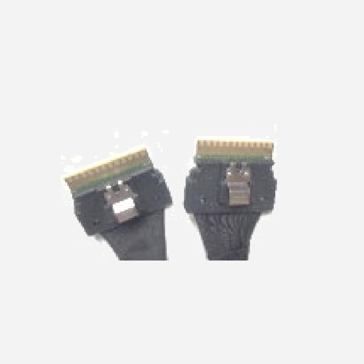 Câble Intel CYPCBLSLMIDPOUT SlimSAS vers SlimSAS 0.11m pour Serveur Intel M50CYP et Carte Mère Intel M50CYP - ID ARK 214916 - Intel CYPCBLSLMIDPOUT. Longueur de câble: 0,11 m, Connecteur 1: SlimSAS, Connecteur 2: SlimSAS