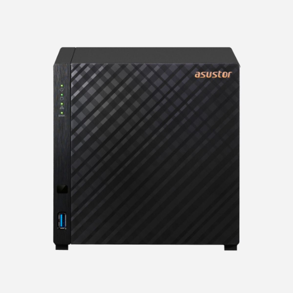 Asustor AS1204T NAS Tower Realtek RTD1619B 1.7GHz 1Go DDR4 4 baies SATA 3.5" RAID 0/1/JBOD ADM 5.0 Noir (0 To installés) - Asustor AS1204T. Type: NAS. Type de châssis: Tower. Classe de dispositif: Domicile et télétravail. Famille de processeur: Realtek, Modèle de processeur: RTD1619B, Fréquence du processeur: 1,7 GHz. Mémoire interne: 1 Go, Type de mémoire interne: DDR4. Capacité totale du stockage installé: 0 To. Système d'exploitation installé: ADM