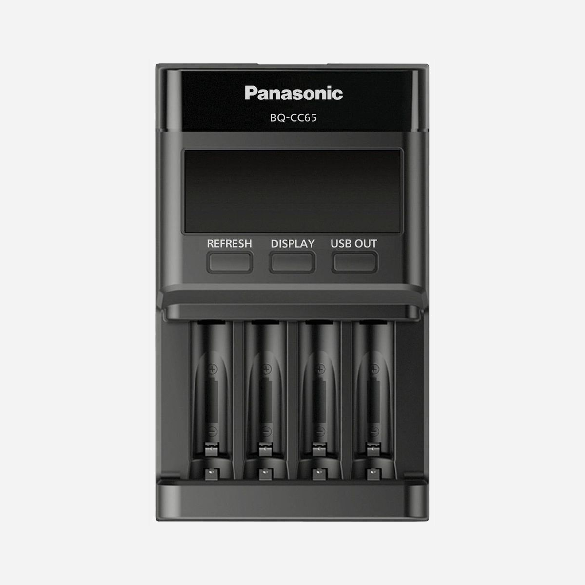 Panasonic Chargeur BQ-CC65 Microprocesseur avec Fonction Refresh et Ecran LCD, Sortie USB pour appareils compatibles USB, Référence 5206500 - Le BQ-CC65 est un chargeur commandé par microprocesseur avec fonction de rafraîchissement et écran LCD éclairé. Surveillance de compartiment unique et arrêt Minus-Delta-U pour un chargement sûr et en douceur des accus. En outre, il dispose d'une sortie USB pouvant être chargée via les appareils compatibles USB tels que les smartphones, les tablettes, etc.<br>Ce texte a été traduit par une machine.