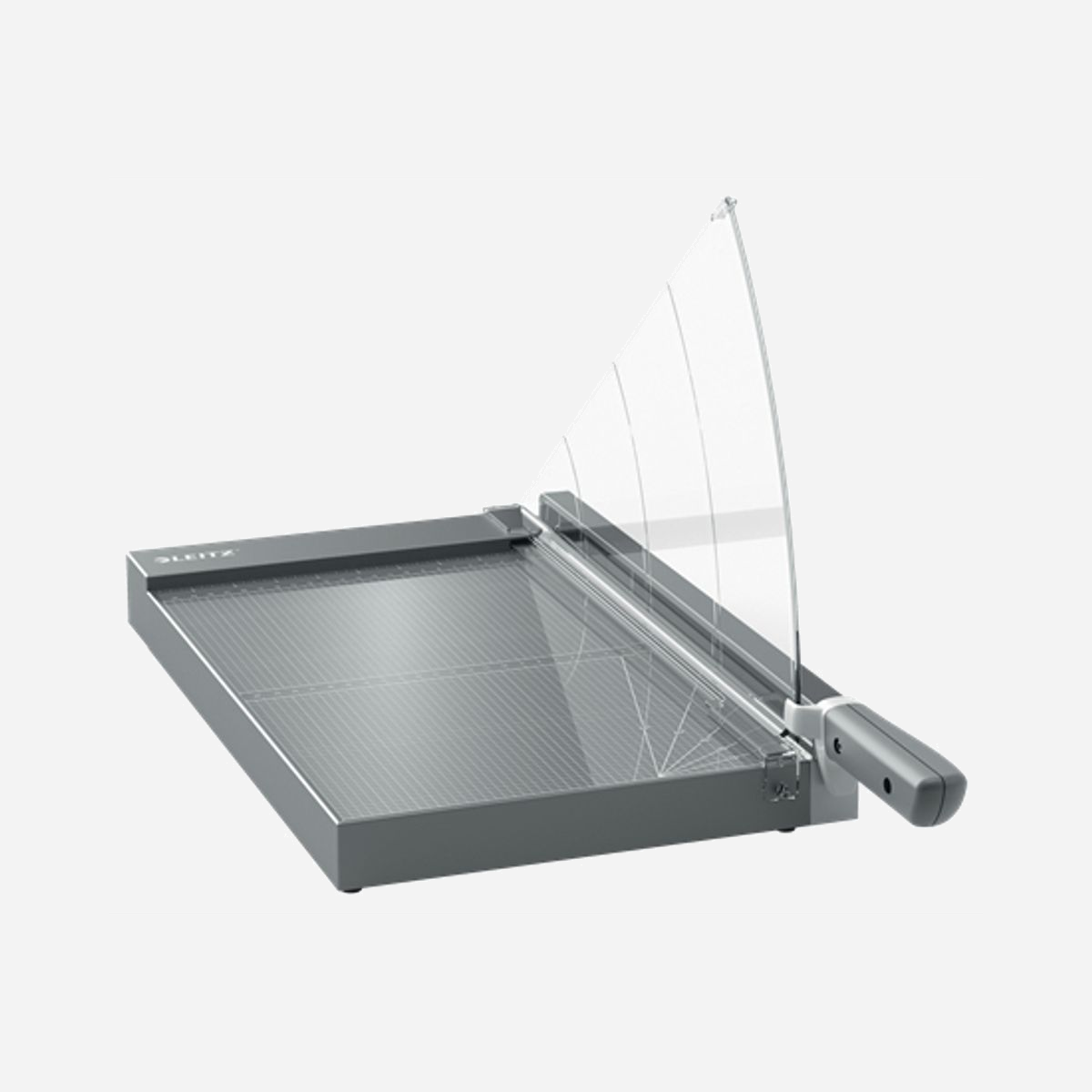 Leitz Massicot A4+ 25 Feuilles - Lame Acier Inoxydable - Dimensions 585x360x300mm - Structure Aluminium/Verre - Référence 90230000 - Leitz 90230000. Capacité de découpe: 25 feuilles, Matériau de la lame: Acier inoxydable, Format: A4+. Largeur: 585 mm, Profondeur: 360 mm, Hauteur: 300 mm. Quantité: 1 pièce(s)