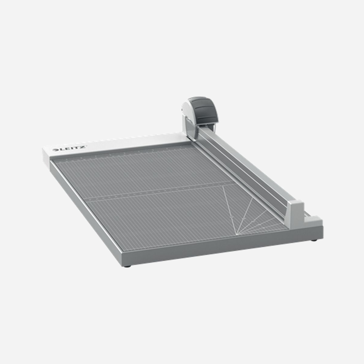 Massicot Leitz 90280000 A3 - Capacité 15 feuilles, Pince Automatique, Lame Acier Inoxydable, Coupe 80g/m², Anthracite, 545x300x95mm - Leitz 90280000. Capacité de découpe: 15 feuilles, Type de pince: Pression automatique, Matériau de la lame: Acier inoxydable. Largeur: 545 mm, Profondeur: 300 mm, Hauteur: 95 mm. Quantité: 1 pièce(s)