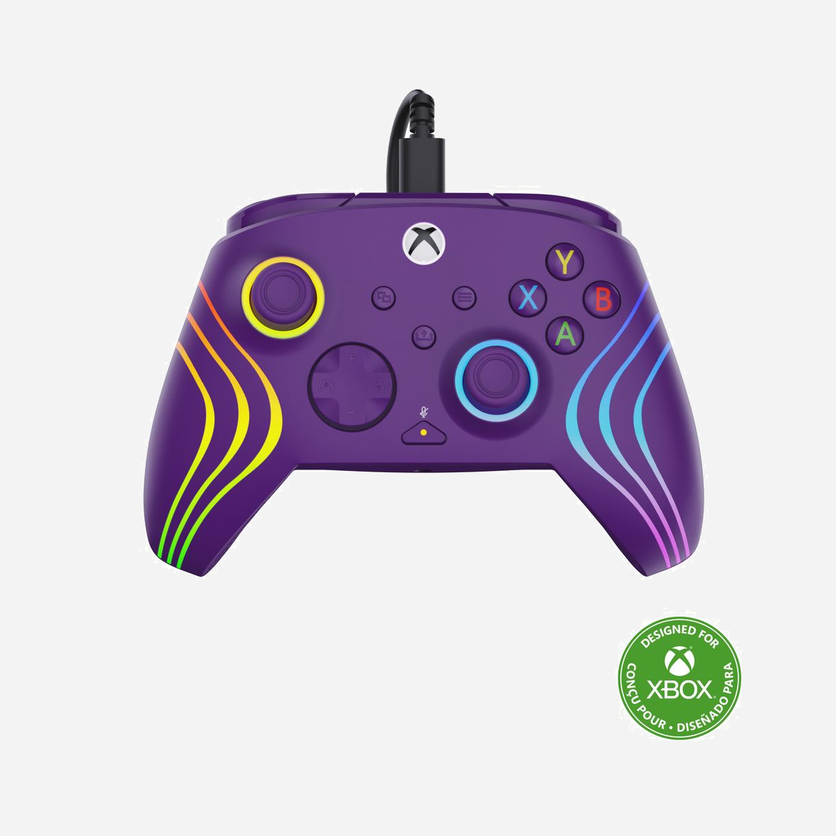 Manette Gaming Turtle Beach Afterglow Wave Violet - Xbox Series X|S, Xbox One, PC Windows 10/11 - USB-C - RGB 8 zones - 2 Joysticks - 2 Boutons Assignables - Bénéficiez de performances tout en élégance avec la manette gaming RGB Turtle Beach® Afterglow™ Wave pour Xbox Series X|S, Xbox One et PC Windows 10 et 11. Elle est dotée de gâchettes ajustables à effet Hall avec trois crans, qui vous permettent de régler leur sensibilité et de bénéficier de commandes fluides, précises et durables. Personnalisez le style de votre manette grâce à l'éclairage RGB intelligent, offrant huit zones d'éclairage uniques et huit modes prédéfinis avec luminosité réglable. Personnalisez votre gameplay avec deux boutons d'action rapide assignables, pour garder les commandes essentielles à portée de main. Gardez le contrôle grâce aux commandes audio intégrées à la croix directionnelle, et ajustez instantanément la balance sonore jeu/chat ainsi que le volume principal, avec en outre un bouton dédié pour couper le microphone. Téléchargez l'application associée Control Hub pour les consoles Xbox et les PC Windows, et bénéficiez d'options de personnalisation avancées pour l'éclairage, l'assignation des boutons, la configuration et le diagnostic de la manette. Les deux moteurs de vibration et les gâchettes à impulsion fournissent des retours immersifs et réactifs, tandis que la forme ergonomique avec poignées texturées gravées au laser assure le confort le plus total. Sous licence officielle pour Xbox et PC, la connexion filaire USB-C 3 mètres de la manette assure un gaming fiable et sans lags.