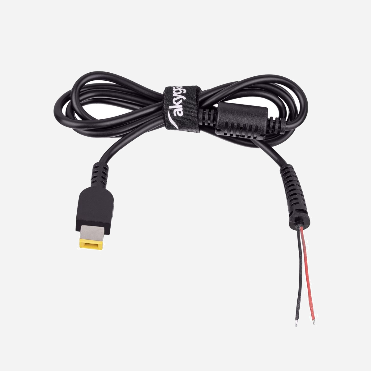 Câble DC de remplacement Akyga AK-SC-10 pour alimentation Notebook, Noir, Longueur 1.2m, RoHS, REACH, Dimensions 110x135x24mm, Poids 46.4g - Akyga AK-SC-10 Ersatz-DC-Kabel für Notebook-Netzteil Schwarz. Longueur de câble: 1,2 m