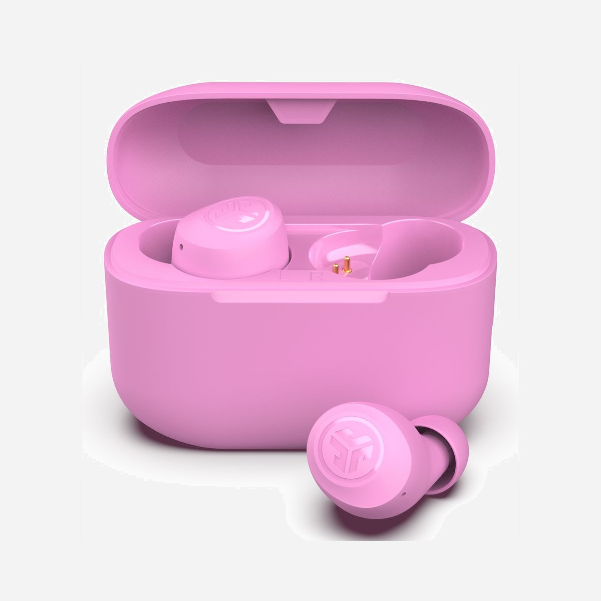 JLab Go Air Pop Casque True Wireless Stereo (TWS) Bluetooth 20-20000Hz 35.4g Rose - Le casque JLab Go Air Pop allie légèreté (35,4 g) et autonomie exceptionnelle (32 h en lecture continue) pour une écoute sans fil optimale. Avec sa technologie True Wireless Stereo (TWS) et Bluetooth 5.1, il offre une connexion stable pour la musique et les appels, renforcée par un microphone intégré. Résistant à l’eau (IPX4), il s’adapte aux activités quotidiennes. Son boîtier de chargement compact (27,5 g) et sa recharge rapide (2 h) garantissent une utilisation prolongée. La réponse en fréquence large (20-20000 Hz) assure un son équilibré, tandis que les commandes tactiles simplifient l’utilisation.
