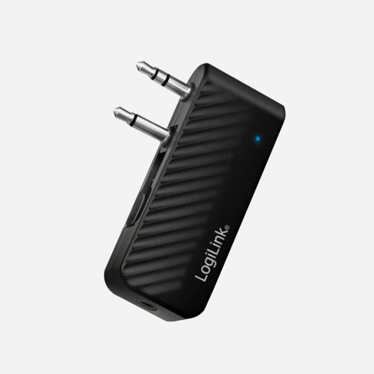 Émetteur audio Bluetooth LogiLink BT0061 jack 3.5mm portée 7m batterie 200mAh autonomie 10h noir - L'émetteur audio Bluetooth LogiLink BT0061 transforme instantanément n'importe quel équipement audio filaire en source sans fil. Cette solution compacte et universelle s'adresse aux professionnels souhaitant moderniser leurs installations audio existantes sans investissement majeur. Grâce à sa connectique jack 3.5mm standard, cet émetteur se branche directement sur vos équipements audio traditionnels : chaînes hi-fi, téléviseurs, ordinateurs fixes, systèmes de sonorisation ou équipements de conférence. Il diffuse ensuite le son vers vos casques, enceintes ou barres de son Bluetooth, éliminant les câbles encombrants dans vos espaces de travail. La technologie Bluetooth 5.1 garantit une transmission stable et de qualité sur une portée effective de 7 mètres, idéale pour les bureaux, salles de réunion ou espaces d'accueil. Le signal reste fiable même avec des obstacles légers, assurant une écoute continue sans interruption. Son autonomie de 10 heures en utilisation continue couvre largement une journée de travail complète. La batterie de 200mAh se recharge en 2h30 via port USB, permettant une recharge nocturne ou pendant les pauses. Les voyants lumineux intégrés indiquent clairement l'état de connexion et le niveau de charge. Avec ses dimensions ultra-compactes de 61,5 x 39,5 x 13,1 mm et son poids plume de 14 grammes, le BT0061 se fait totalement oublier une fois installé. Son boîtier noir sobre s'intègre discrètement dans tout environnement professionnel. Certifié CE, cet émetteur répond aux normes européennes de conformité et de durabilité, garantissant un usage professionnel serein.