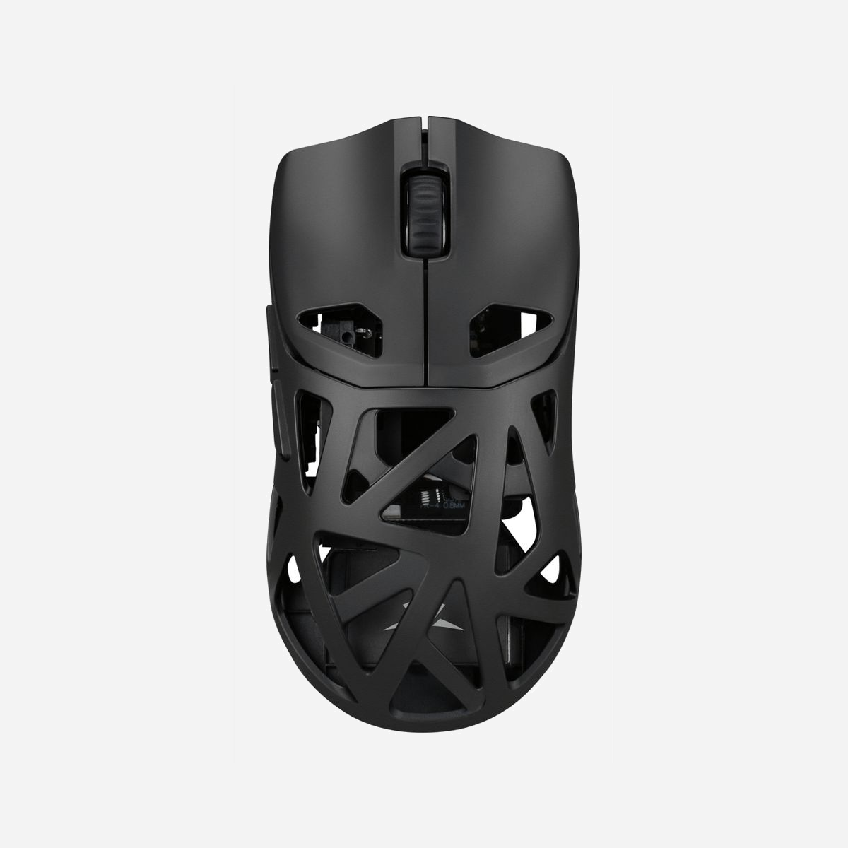Souris Gaming White Shark DAGONET-2 Bluetooth Optique 12000 DPI 6 boutons programmables ambidextre noire - La souris gaming White Shark DAGONET-2 offre une polyvalence exceptionnelle pour les joueurs exigeants grâce à sa double connectivité filaire et Bluetooth. Son capteur optique haute précision de 12000 DPI, associé à un taux d'interrogation de 1000 Hz et une accélération maximale de 35 G, garantit une réactivité instantanée et un suivi parfait dans les situations de jeu les plus intenses. Conçue pour s'adapter à tous les profils de joueurs, cette souris ambidextre intègre 6 boutons programmables permettant de personnaliser entièrement votre expérience selon vos préférences et vos jeux favoris. Que vous pratiquiez les FPS compétitifs, les MOBA ou les jeux de stratégie, vous disposez d'une configuration optimale à portée de main. Son design compact et léger de seulement 50 grammes assure un confort prolongé lors des sessions de jeu marathon, réduisant la fatigue musculaire. L'éclairage multicolore ajoute une dimension esthétique personnalisable à votre setup gaming. La batterie lithium intégrée de 300 mAh offre une autonomie appréciable en mode sans fil, tandis que le câble de 1,8 m permet une utilisation filaire sans contrainte. Compatible Windows et macOS, la DAGONET-2 s'intègre facilement dans tout environnement de jeu. Cette souris représente un excellent choix pour les gamers recherchant performances techniques, flexibilité d'usage et ergonomie, le tout dans un format universel adapté aux droitiers comme aux gauchers.