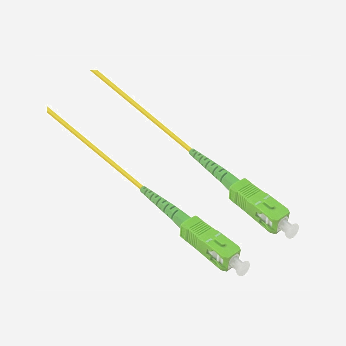 Câble fibre optique Helos 372024 SC/APC vers SC 3m OS2 monomode 9µm pour réseaux InfiniBand - Le câble fibre optique Helos 372024 constitue une solution de connectivité professionnelle adaptée aux infrastructures réseau exigeantes. Conçu avec une fibre monomode OS2 de 9 µm, ce câble de 3 mètres offre des performances optimales pour les transmissions longue distance et les applications nécessitant une bande passante élevée. Grâce à ses connecteurs SC/APC mâles à chaque extrémité, ce câble garantit une connexion stable et fiable, particulièrement adaptée aux environnements InfiniBand et aux réseaux de datacenter. Le polissage APC (Angled Physical Contact) minimise les pertes par réflexion, assurant ainsi une qualité de signal supérieure pour vos équipements critiques. Avec un taux de transfert pouvant atteindre 100 Gbit/s, ce câble répond aux besoins des infrastructures modernes en matière de débit et de latence. Sa conception monomode OS2 le rend particulièrement pertinent pour les liaisons entre baies de brassage, équipements de stockage SAN, switches haute performance et serveurs nécessitant une connectivité fibre optique. Le diamètre de revêtement de 125 µm et la forme ronde du câble facilitent son installation dans les chemins de câbles et goulottes techniques. Compact et léger (27 g), ce câble s'intègre aisément dans les environnements où l'espace est contraint. Destiné aux professionnels de l'IT, ce câble Helos représente un choix technique solide pour moderniser ou étendre votre infrastructure réseau tout en garantissant compatibilité et performances durables.