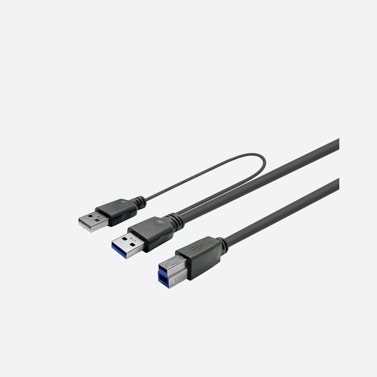 Câble Vivolink PROUSB3AB7C-DUAL USB 3.2 Gen 1 actif 7m USB-A vers USB-B avec alimentation dual - Le câble Vivolink PROUSB3AB7C-DUAL répond aux exigences des installations professionnelles nécessitant une connexion USB 3.2 Gen 1 fiable sur longue distance. Avec ses 7 mètres de longueur, il permet de relier efficacement des périphériques USB-B tels qu'imprimantes professionnelles, scanners de production ou équipements audiovisuels à des postes de travail distants, sans compromettre la qualité du signal. La technologie active intégrée garantit une transmission stable des données à 5 Gbit/s, même sur cette distance étendue. Cette conception technique élimine les problèmes de dégradation du signal rencontrés avec les câbles passifs classiques au-delà de 3 mètres. L'alimentation dual constitue un atout majeur pour les environnements professionnels : le câble USB-A supplémentaire fournit un courant renforcé aux périphériques gourmands en énergie, assurant leur fonctionnement optimal sans nécessiter d'alimentation externe additionnelle. Conçu pour un usage intensif, ce câble en cuivre pur à 99,9% offre une conductivité maximale. Son revêtement extérieur en caoutchouc robuste et sa flexibilité exceptionnelle facilitent l'installation dans des environnements contraignants : passages sous faux planchers, cheminements complexes ou zones de passage fréquent. Idéal pour les salles de conférence, studios d'enregistrement, espaces de coworking, ateliers de production ou tout environnement nécessitant une connectivité USB professionnelle sur distance étendue. La référence PROUSB3AB7C-DUAL s'intègre parfaitement dans les infrastructures IT exigeantes où fiabilité et performance sont prioritaires.