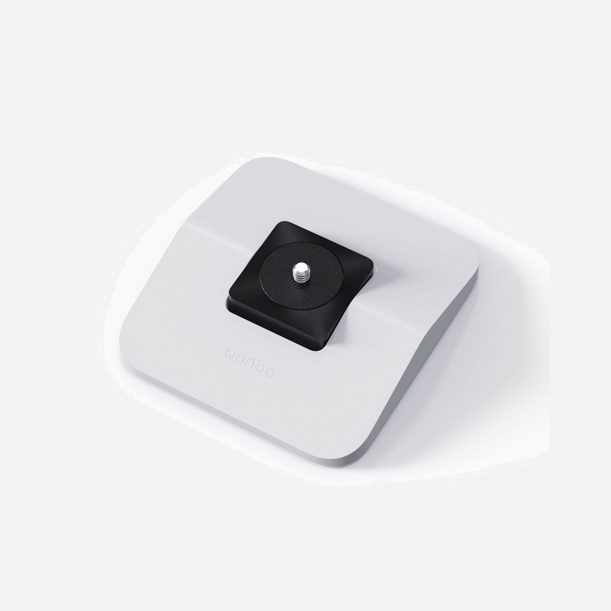 Support de table WANBO WBBA02 pour projecteur 100x110x26mm capacité 1,5kg coloris blanc - Le support de table WANBO WBBA02 offre une solution de positionnement compacte et stable pour les projecteurs portables de petite taille. Conçu spécifiquement pour les environnements professionnels et domestiques, ce support garantit un placement optimal de votre équipement de projection. Avec ses dimensions compactes de 100x110x26mm, ce support s'intègre facilement sur tout type de bureau, table de réunion ou meuble sans encombrer l'espace de travail. Sa capacité de charge de 1,5 kg le rend parfaitement adapté aux projecteurs compacts et mini-projecteurs, notamment les modèles de la gamme WANBO. La construction en ABS et acier assure une robustesse durable tout en maintenant un poids contenu. Le coloris blanc neutre s'harmonise avec les environnements de travail modernes et les équipements audiovisuels contemporains. L'installation simplifiée permet une mise en place rapide sans outillage complexe, idéale pour les configurations temporaires en salle de réunion ou les présentations itinérantes. Le support maintient le projecteur à une hauteur optimale pour projeter sur écran ou mur, améliorant ainsi la qualité de l'image et l'angle de projection. Ce support répond aux besoins des professionnels recherchant une solution de montage fixe mais non permanente, évitant les installations murales ou au plafond. Parfait pour les espaces de coworking, les salles de formation, les home offices ou les petites salles de conférence nécessitant une flexibilité d'aménagement.