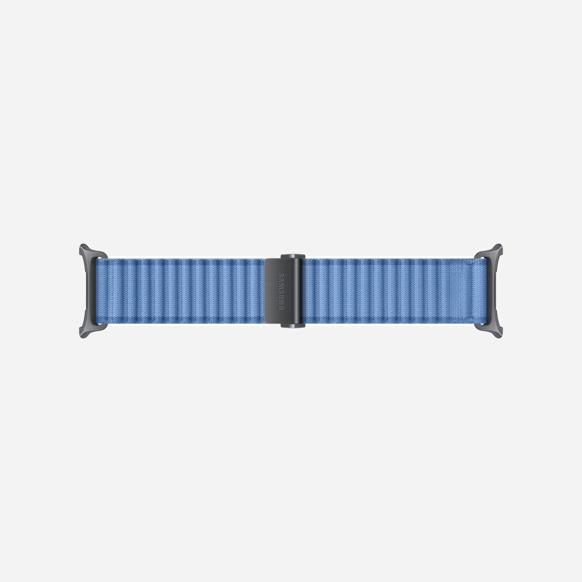 Bracelet Samsung Trail Band tissu bleu tailles S/M/L pour Galaxy Watch Ultra2 largeur 52mm ET-SVL70MLEGEU - Le bracelet Samsung Trail Band ET-SVL70MLEGEU offre une solution de remplacement idéale pour personnaliser votre Galaxy Watch Ultra2. Conçu en tissu résistant d'une couleur bleu élégante, ce bracelet de 52 mm de largeur allie confort et durabilité pour un usage quotidien intensif. Avec ses trois tailles incluses (S/M/L), ce bracelet réglable s'adapte parfaitement à tous les poignets, garantissant un ajustement optimal pour homme comme pour femme. Son système de fixation facilite le changement rapide, vous permettant d'adapter votre montre à chaque occasion en quelques secondes. Le choix du tissu comme matériau principal assure une excellente respirabilité lors d'activités sportives ou de longues journées de port. Pesant seulement 20 grammes, ce bracelet préserve le confort naturel de votre Galaxy Watch Ultra2 sans alourdir votre poignet. Destiné aux professionnels actifs et aux sportifs exigeants, le Trail Band répond aux besoins de ceux qui recherchent un accessoire fiable pour leurs déplacements, séances d'entraînement ou activités outdoor. Sa conception unisexe en fait un choix polyvalent adapté à tous les environnements professionnels. Compatible exclusivement avec la Galaxy Watch Ultra2, ce bracelet officiel Samsung garantit un ajustement parfait et une intégration harmonieuse avec votre équipement. La référence ET-SVL70MLEGEU assure la traçabilité et l'authenticité du produit pour votre parc d'équipements connectés.
