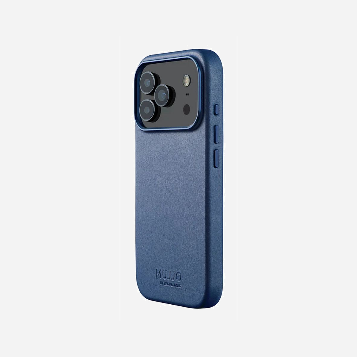 Housse Mujjo MUJJO-CL-061-BL pour Apple iPhone 17 Pro 6.3" en cuir bleu monochromatique - La housse Mujjo CL-061-BL incarne l'alliance parfaite entre protection premium et design épuré pour votre iPhone 17 Pro. Conçue en cuir véritable dans une teinte Monaco Blue distinctive, cette housse offre une expérience tactile exceptionnelle tout en préservant l'intégrité de votre smartphone professionnel. Parfaitement ajustée aux dimensions de l'iPhone 17 Pro 6.3", cette protection minimaliste ajoute seulement 12 mm d'épaisseur et 38 grammes à votre appareil. Le cuir monochromatique développe une patine naturelle au fil du temps, conférant à chaque housse un caractère unique qui reflète votre usage quotidien. La compatibilité MagSafe intégrée constitue un atout majeur pour les professionnels mobiles : rechargez votre iPhone sans retirer la housse, utilisez les accessoires MagSafe en toute transparence. La recharge sans fil fonctionne parfaitement, éliminant les manipulations inutiles qui accélèrent l'usure. Les fonctions de protection contre la poussière et les rayures préservent votre investissement technologique des agressions quotidiennes : transport en poche, pose sur surfaces rugueuses, contacts répétés avec clés ou autres objets métalliques. Le cuir absorbe les micro-chocs tout en maintenant un profil élégant adapté aux environnements professionnels exigeants. Pour les entreprises équipant leurs collaborateurs en iPhone 17 Pro, cette housse Mujjo représente une solution de protection durable qui valorise l'image de marque tout en garantissant la longévité des terminaux. Un choix rationnel alliant esthétique professionnelle et fonctionnalité sans compromis.