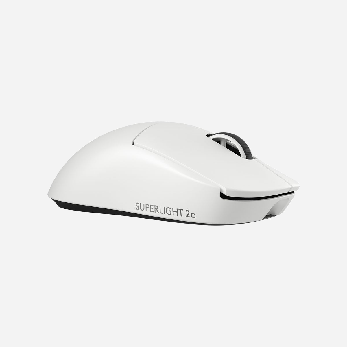 Souris gaming Logitech G PRO X SUPERLIGHT 2c sans fil RF ambidextre 44000 DPI 5 boutons programmables blanche - La Logitech G PRO X SUPERLIGHT 2c représente l'excellence pour les joueurs exigeants qui recherchent performance et précision absolues. Conçue en collaboration avec des professionnels de l'esport, cette souris sans fil RF repousse les limites techniques avec un capteur atteignant 44000 DPI et un temps de réponse ultra-réactif de 1 ms. Son poids plume de seulement 53 grammes garantit une maniabilité exceptionnelle lors des sessions prolongées, réduisant la fatigue musculaire tout en préservant une réactivité optimale. Le design ambidextre s'adapte naturellement à tous les styles de jeu et toutes les prises en main, offrant un confort universel apprécié en compétition comme en usage quotidien. La technologie sans fil RF assure une connexion stable et fiable, avec un taux d'interrogation ajustable jusqu'à 8000 Hz pour une transmission instantanée de chaque mouvement. Les 5 boutons programmables permettent de personnaliser entièrement l'expérience selon vos préférences et votre style de jeu, optimisant ainsi votre efficacité en situation. L'autonomie remarquable de 95 heures élimine les interruptions intempestives, tandis que la recharge via port USB Type-C s'effectue rapidement. La vitesse de traçage de 888 ips et l'accélération maximale de 88 G garantissent un suivi parfait même lors des mouvements les plus rapides et des actions les plus intenses. Compatible Windows 10 et 11, cette souris Plug and Play s'installe instantanément. Son récepteur USB Type-A inclus assure une connectivité immédiate sur votre configuration gaming. La finition blanche apporte une touche d'élégance moderne à votre setup.